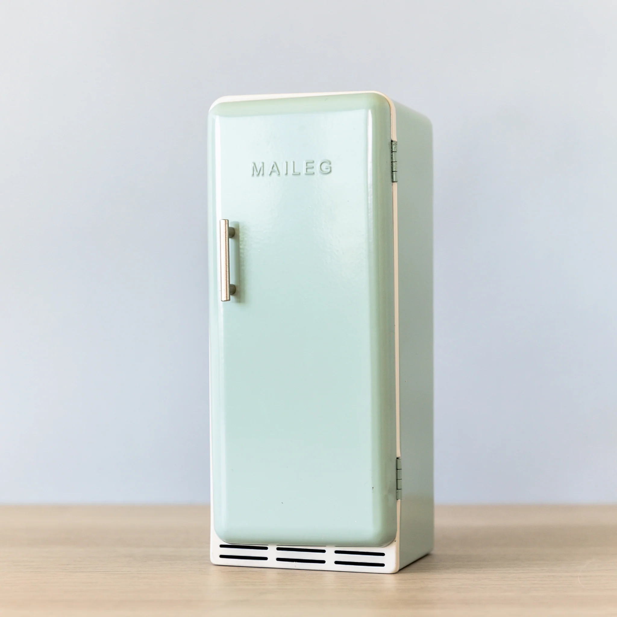 Maileg | Miniature Fridge - Image 4