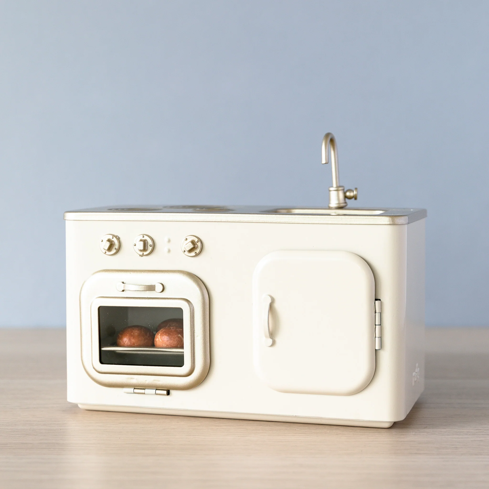 Maileg | Miniature Kitchen - Image 2
