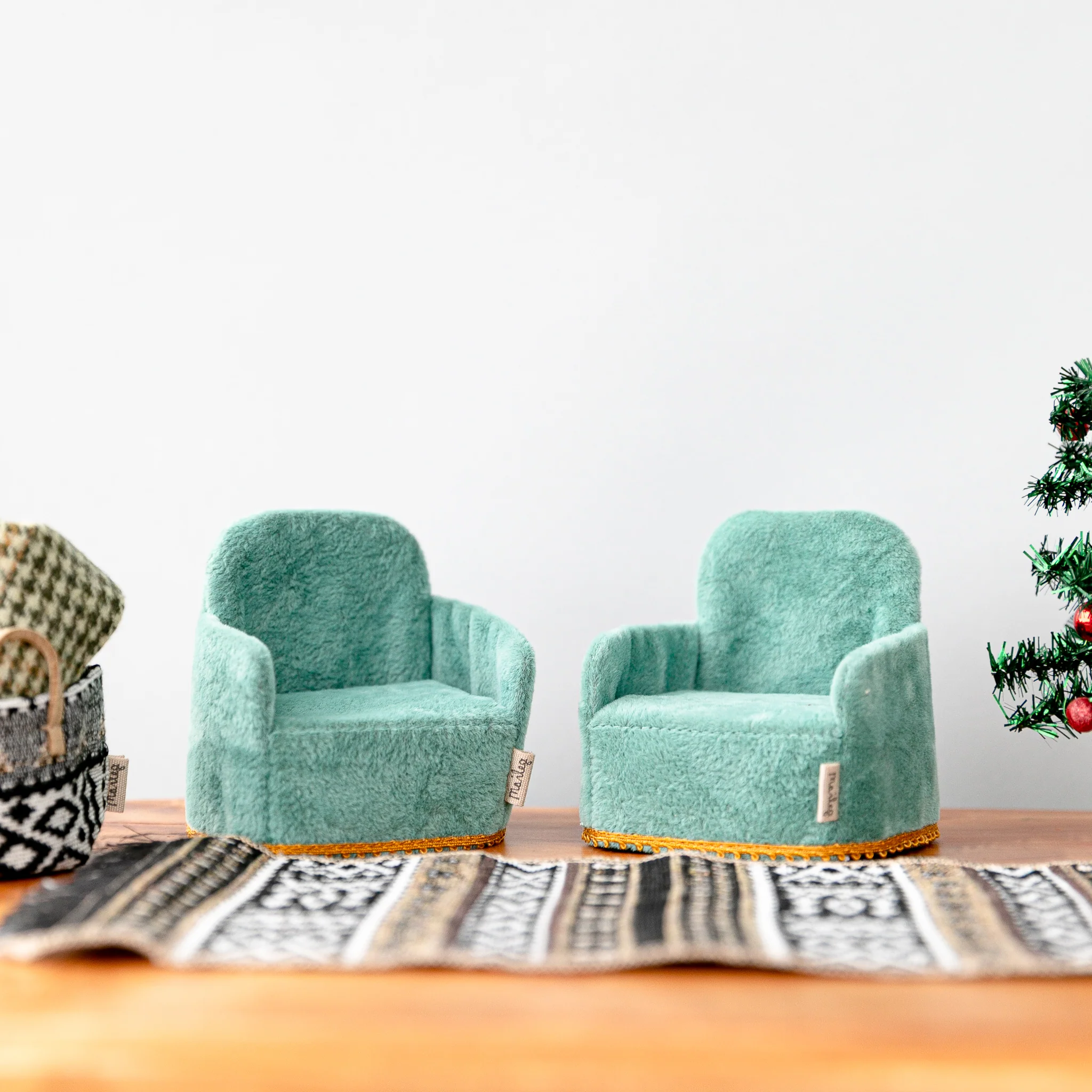 Maileg | Mouse Chairs (2 pack) - Image 2