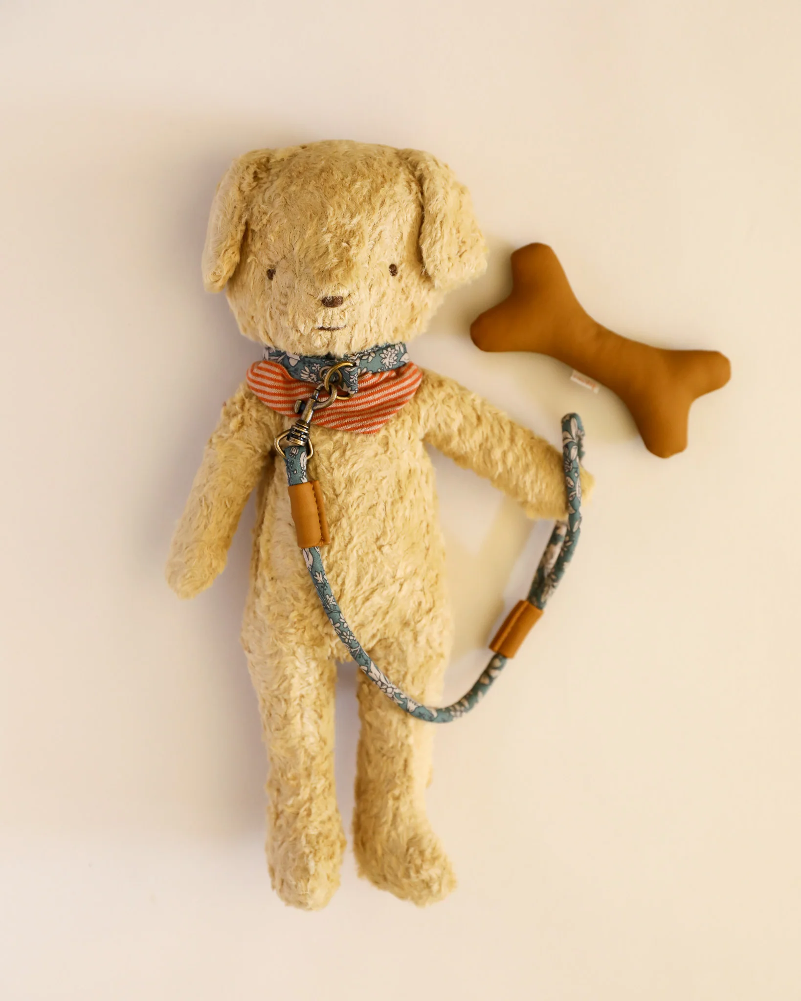 Maileg | Plush Dog Accessories - Blue - Image 3