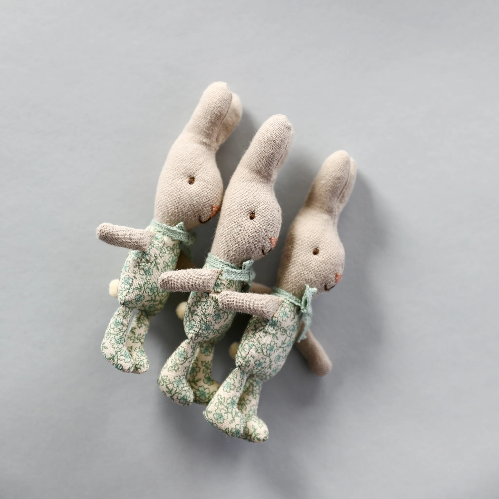 Maileg | Rabbit, MY - Green - Image 3