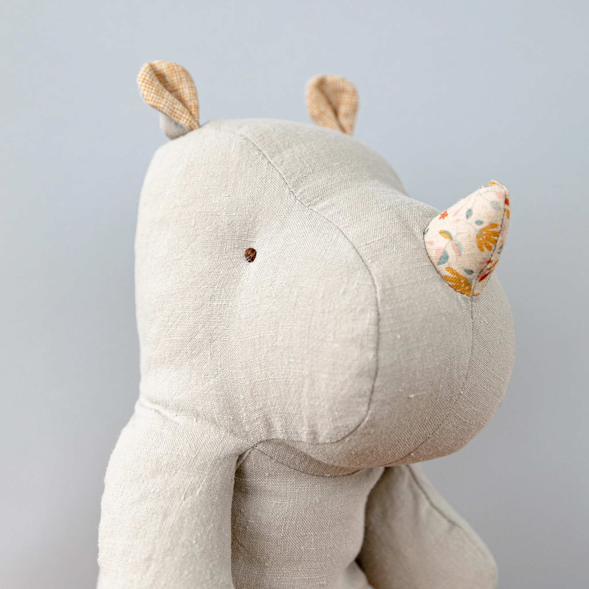 Maileg | Safari Friends - Medium Rhino - Image 2