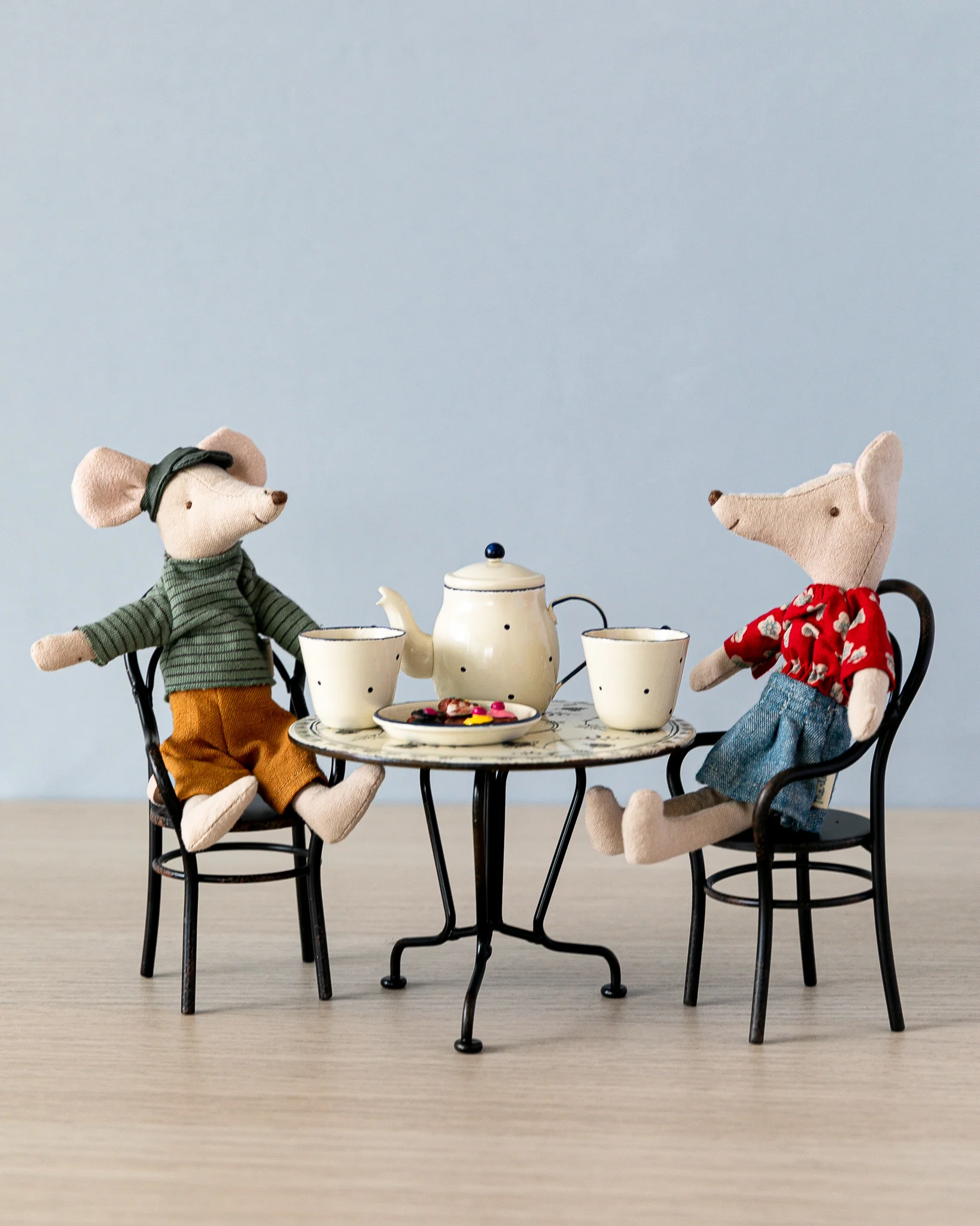 Maileg | Tea and Biscuits for Two - Image 5