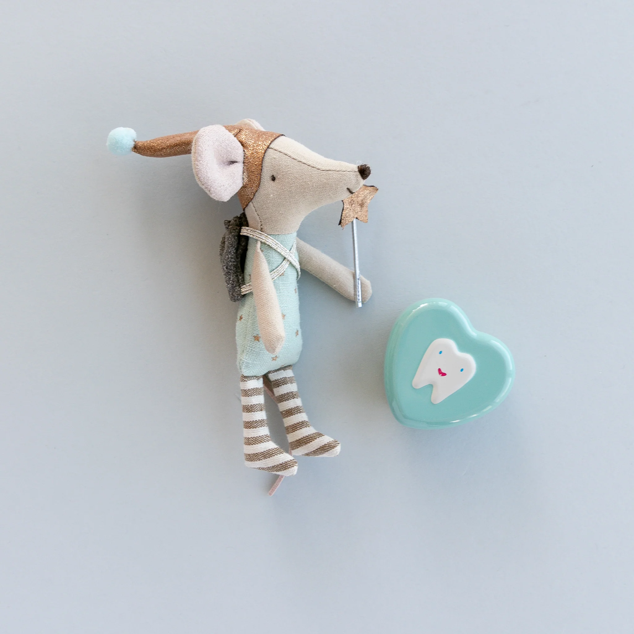 Maileg | Tooth Fairy Big Brother Mouse in Matchbox - Image 2