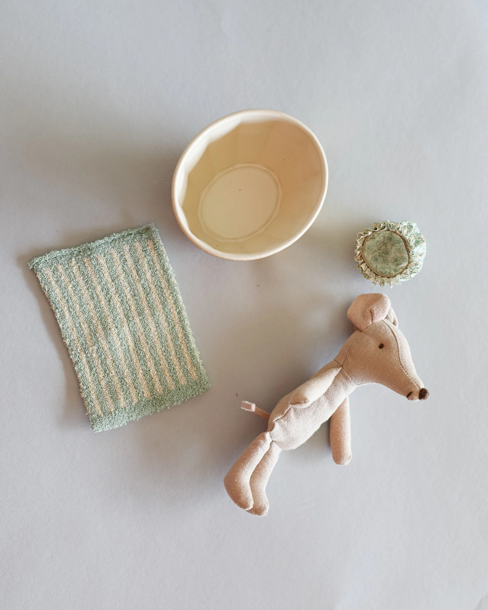 Maileg | Wellness Mouse, Big Sister - Image 3