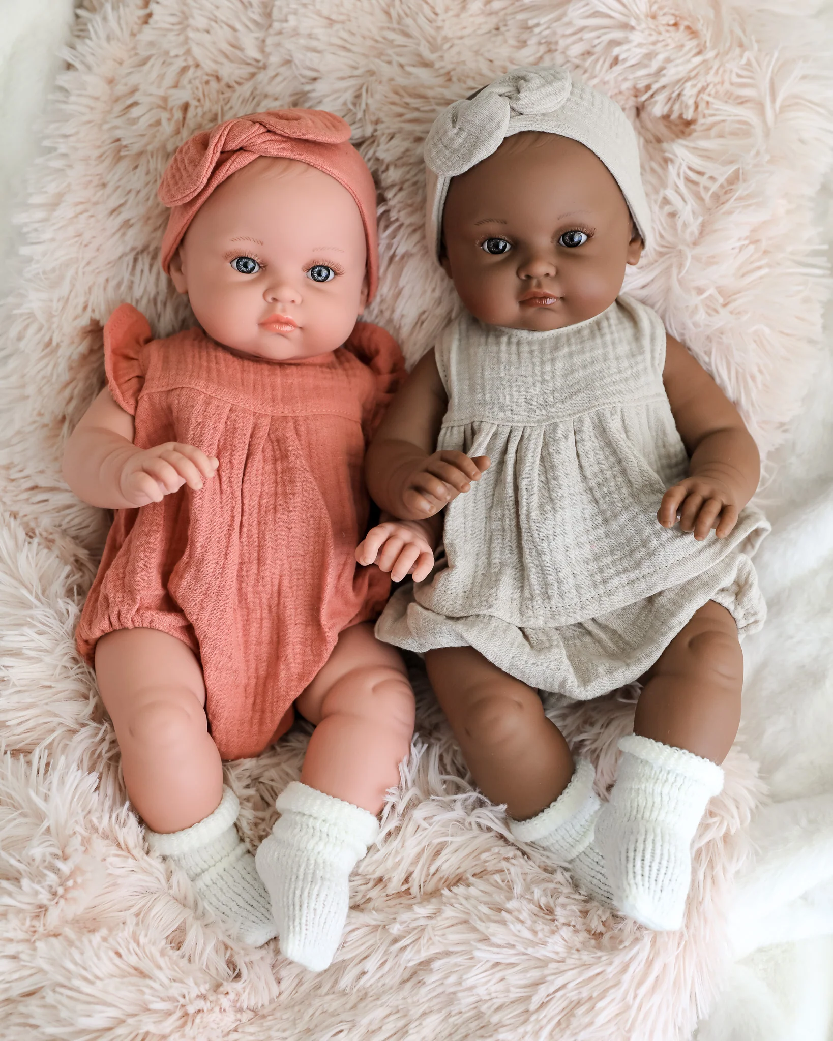 Minikane Doll | 18" Bambini Girl Doll Augustine in Linen Outfit - Image 7