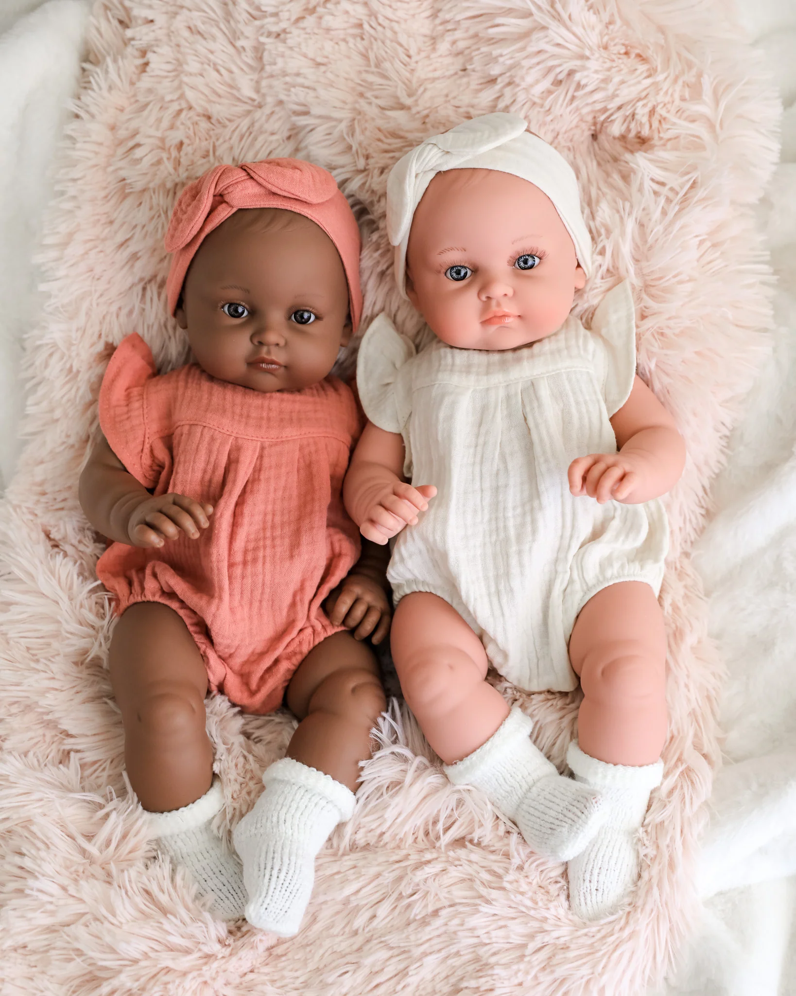 Minikane Doll | 18" Bambini Girl Doll Yaelle in White Romper - Image 4