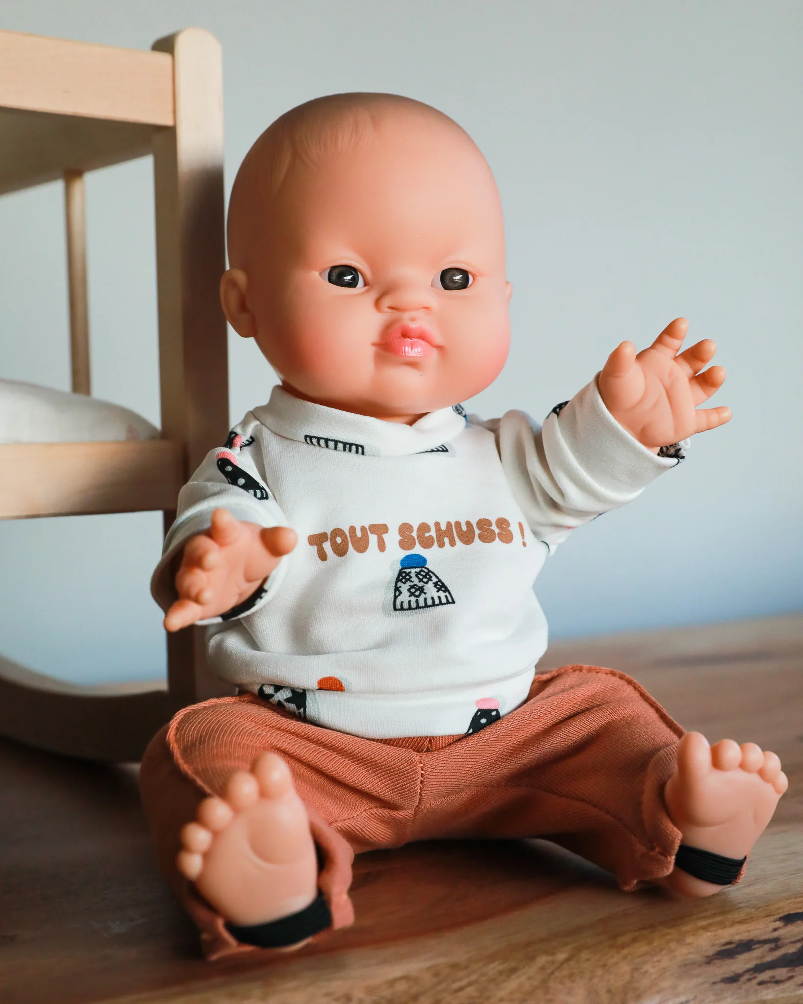 Minikane Doll Clothes | Doll Sweatshirt Set - Tout Shouss! (13" dolls) - Image 6