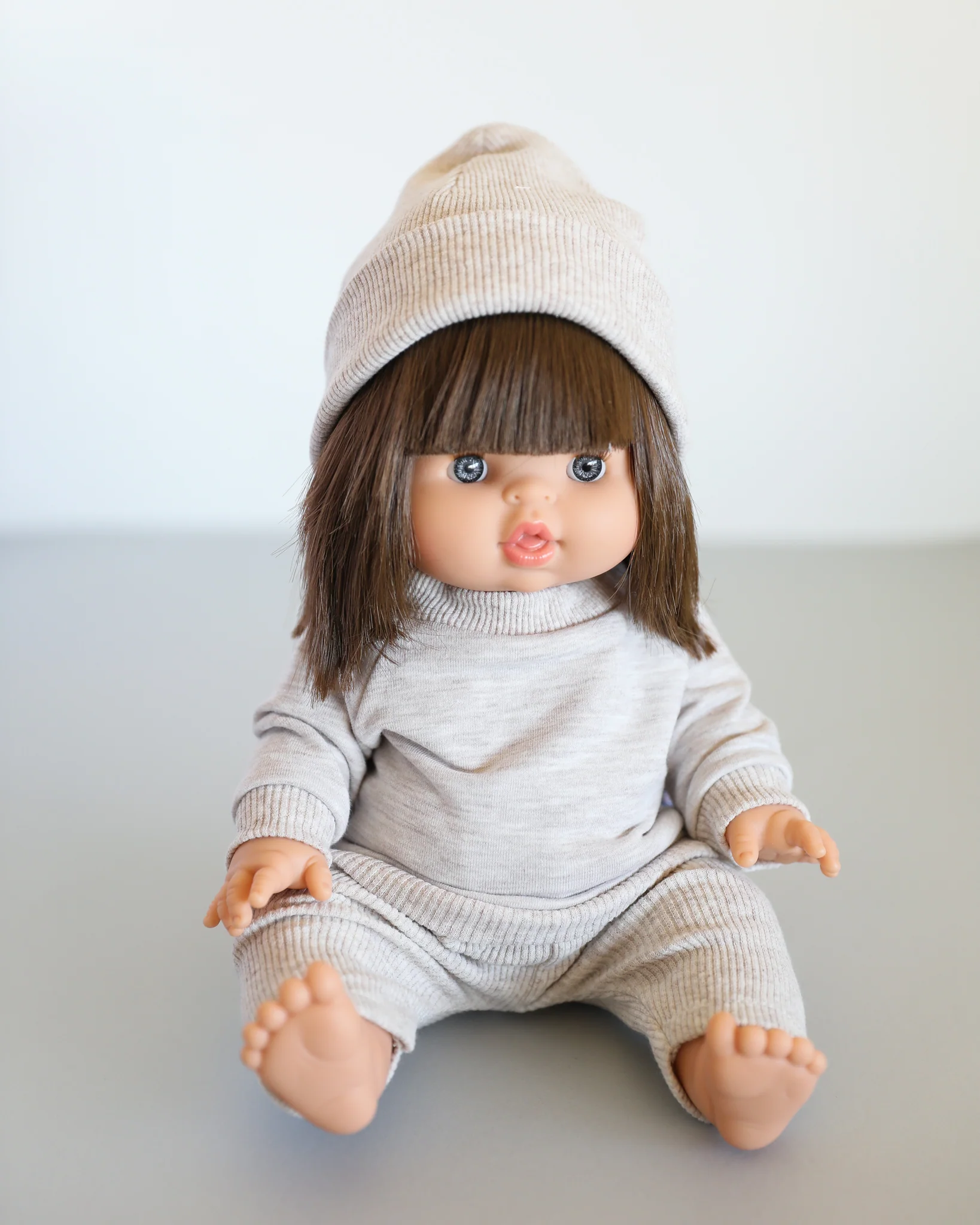 Minikane Doll Clothes | Doll Sweatshirt Set w/ Beanie - Beige - Image 4