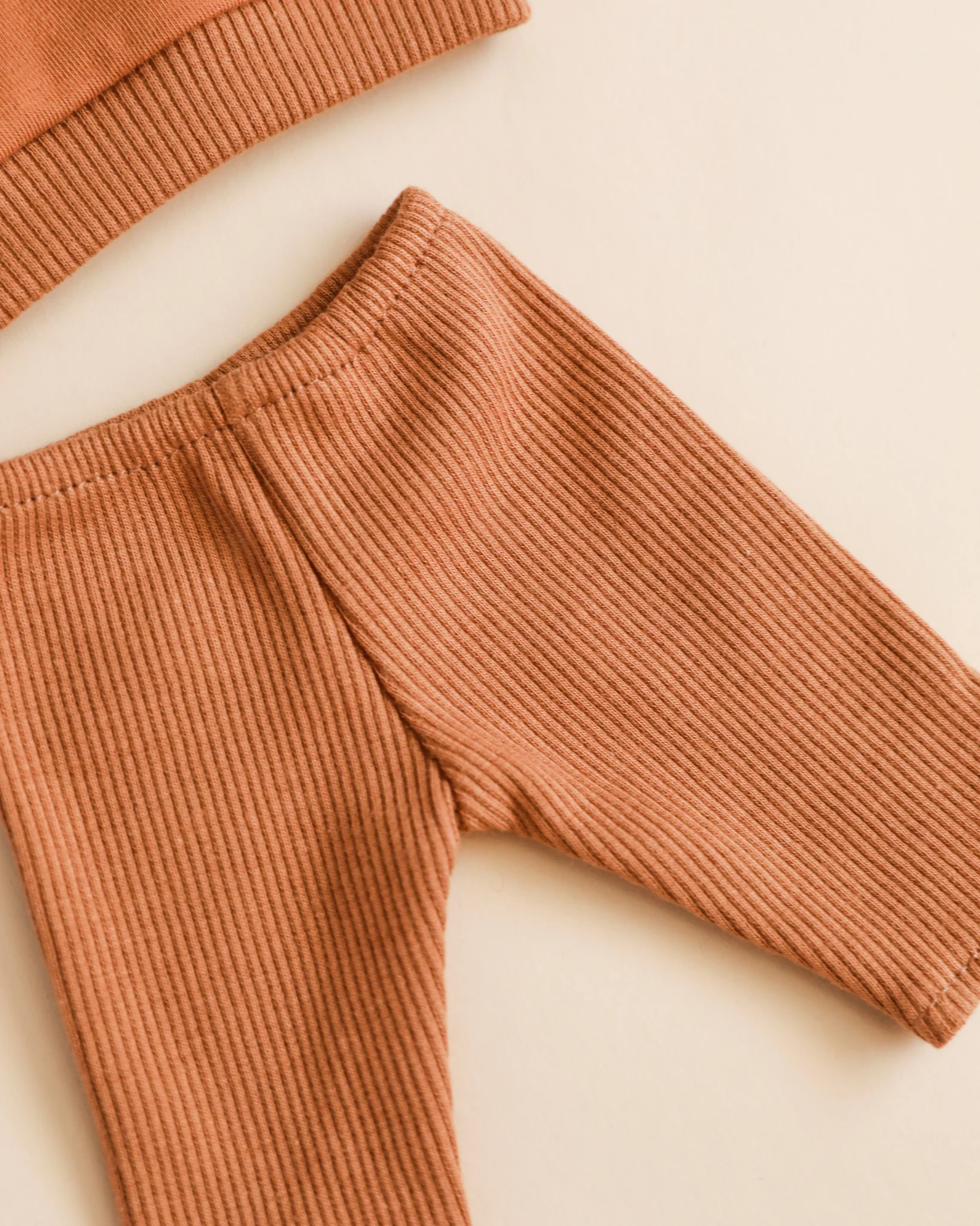 Minikane Doll Clothes | Doll Sweatshirt Set - Brown - Image 4