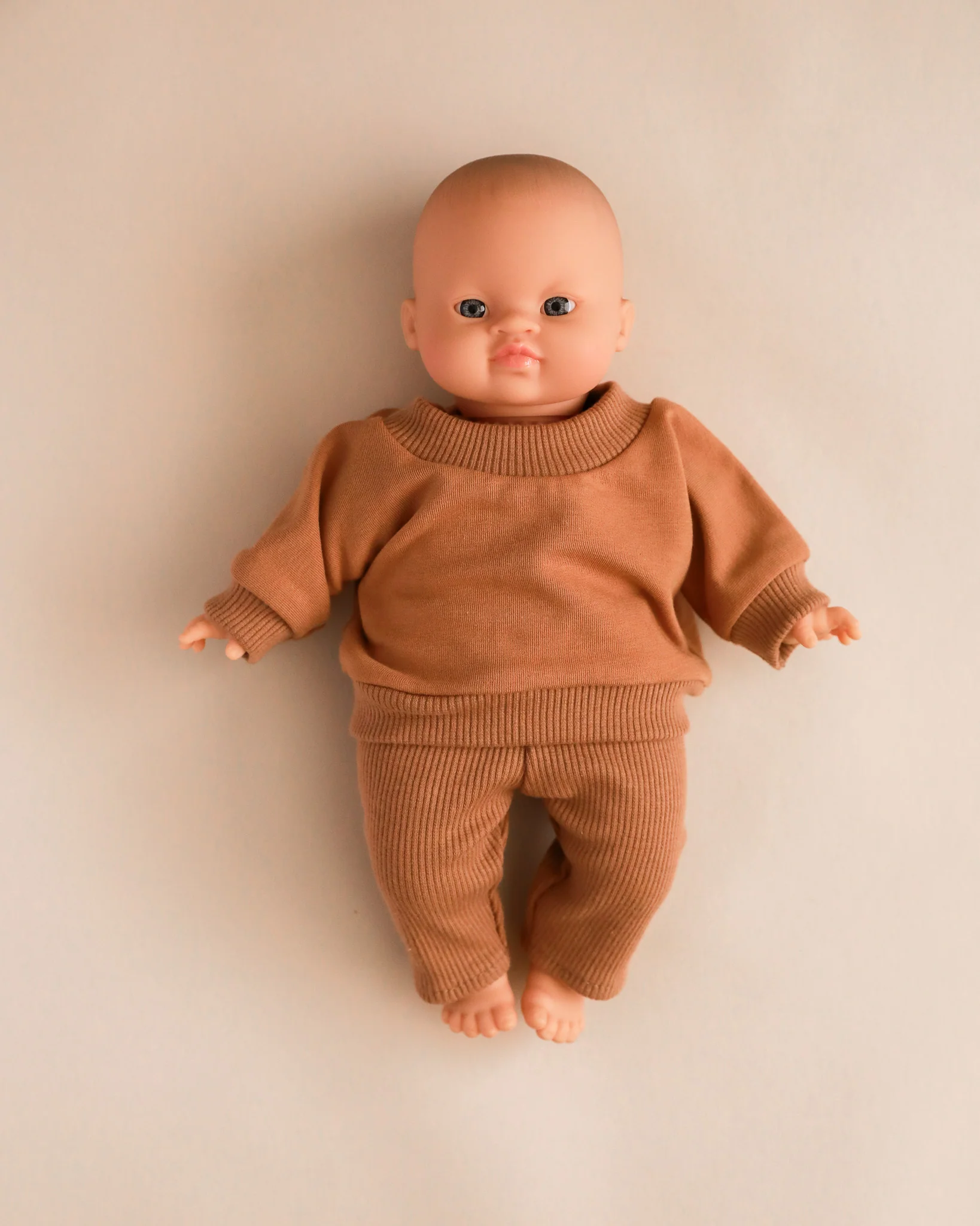 Minikane Doll Clothes | Doll Sweatshirt Set - Brown - Image 7