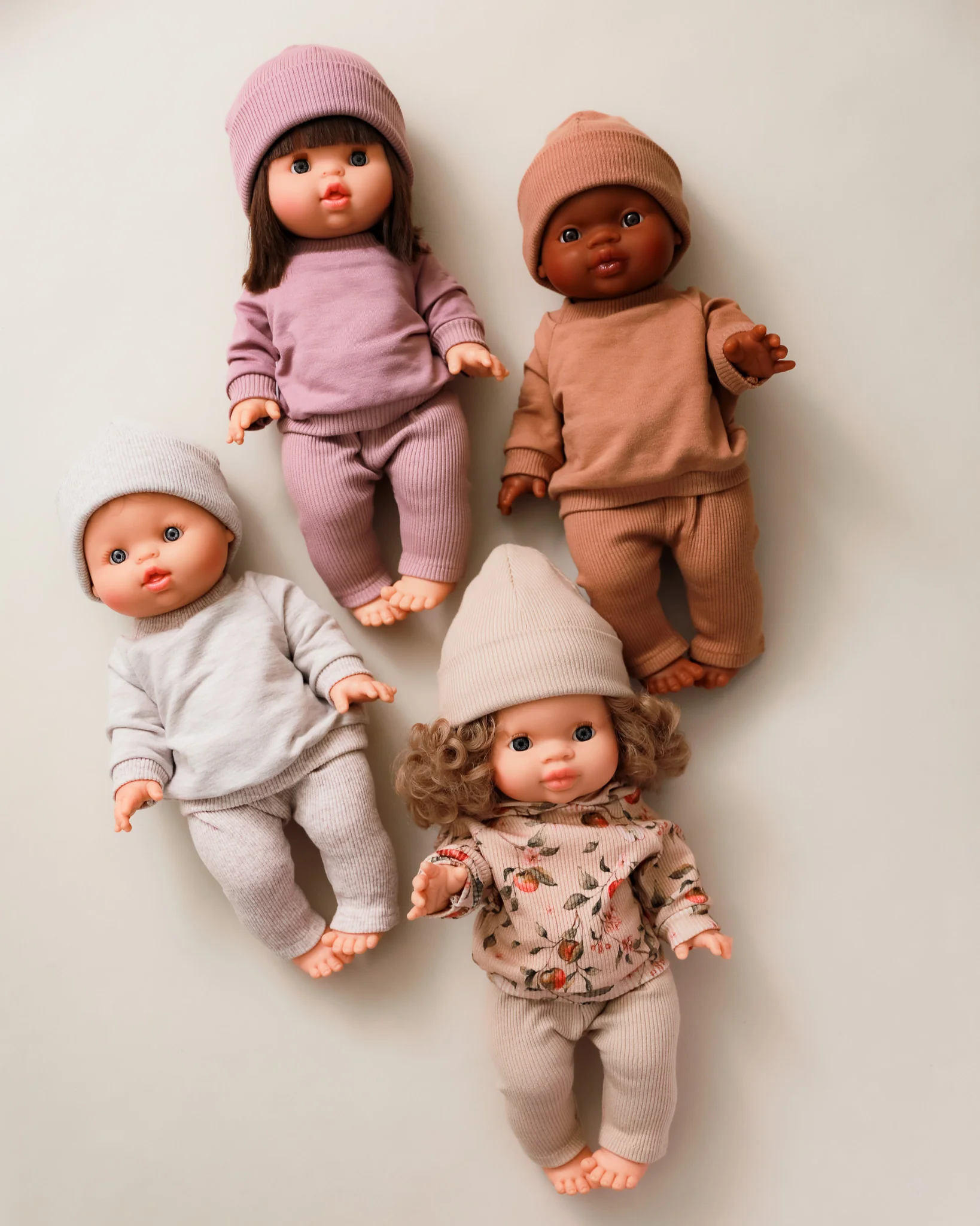 Minikane Doll Clothes | Doll Sweatshirt Set w/ Beanie - Apples - Image 3