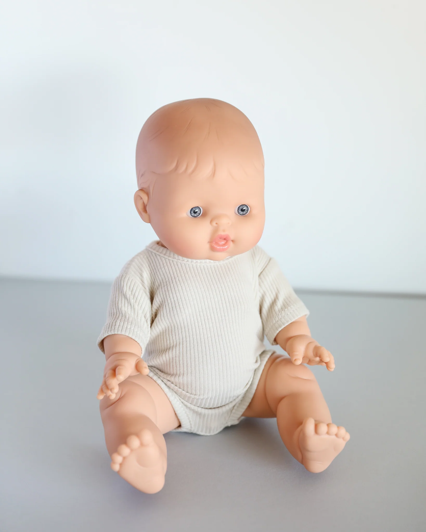 Minikane Doll Clothes | Short Sleeved Doll Bodysuit - Off White - Image 3