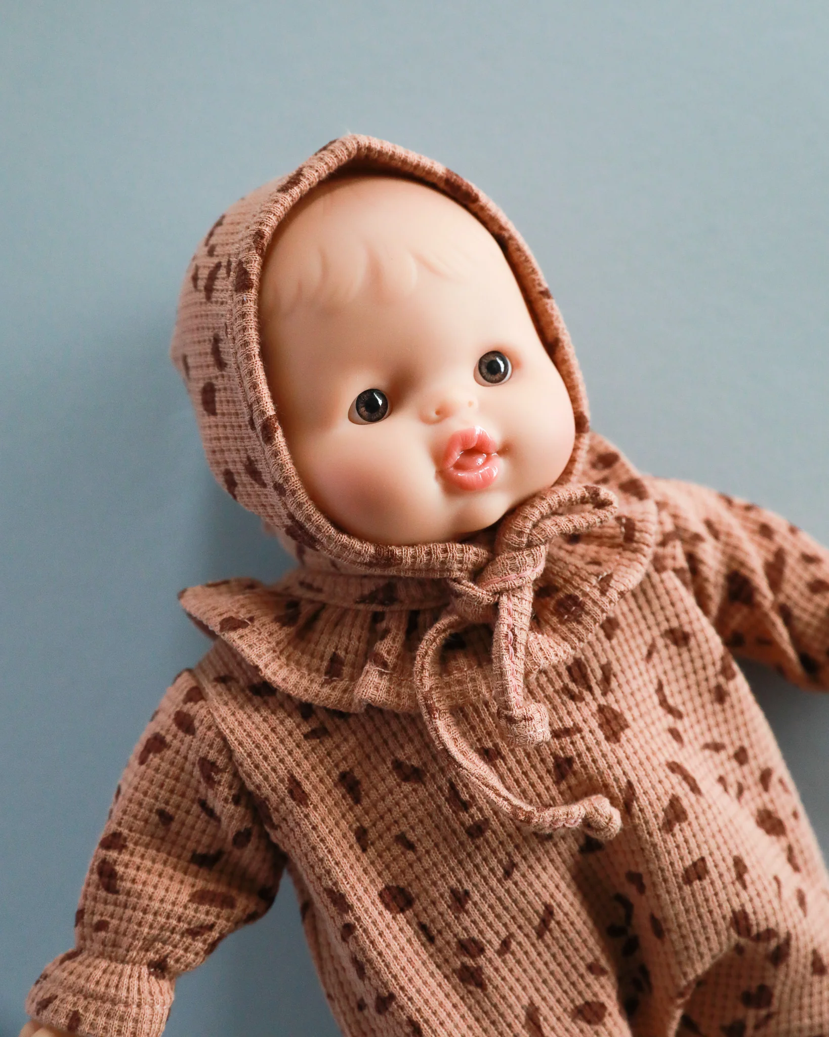 Minikane Doll Clothes | Soft Body Doll Bonnet - Brown Pebbles - Image 2