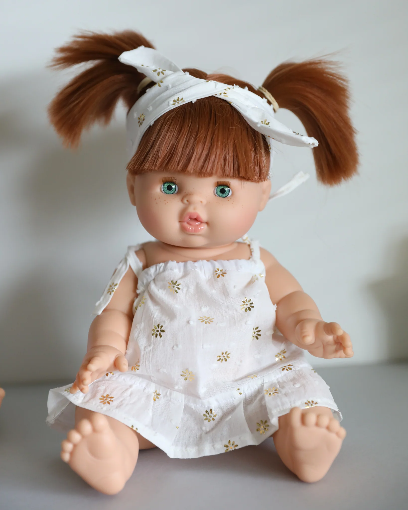 Minikane Doll Clothes | White Summer Dress with Headband - Image 2