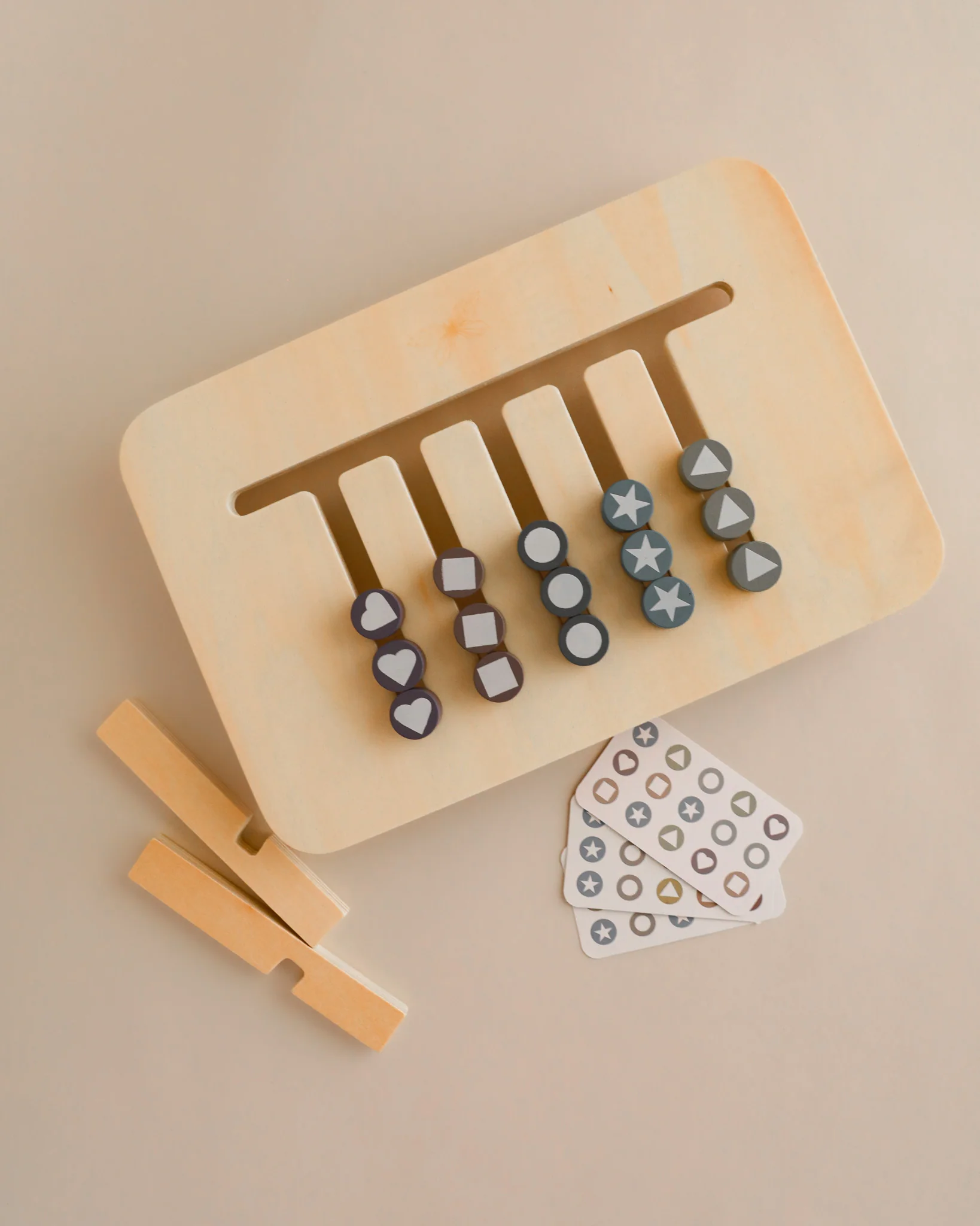 Montessori Wooden Sorting Game - Image 2