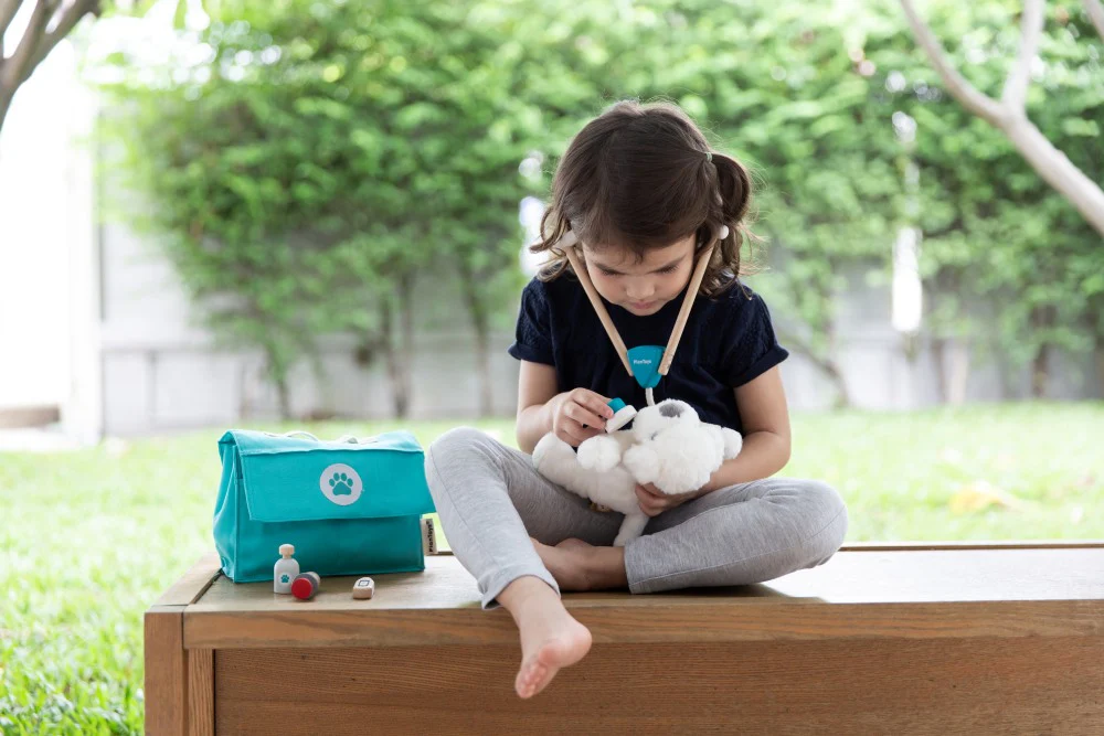 PlanToys | Vet Set - Image 4