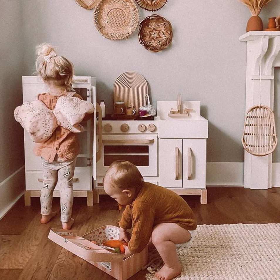Play Kitchen - White - Image 5