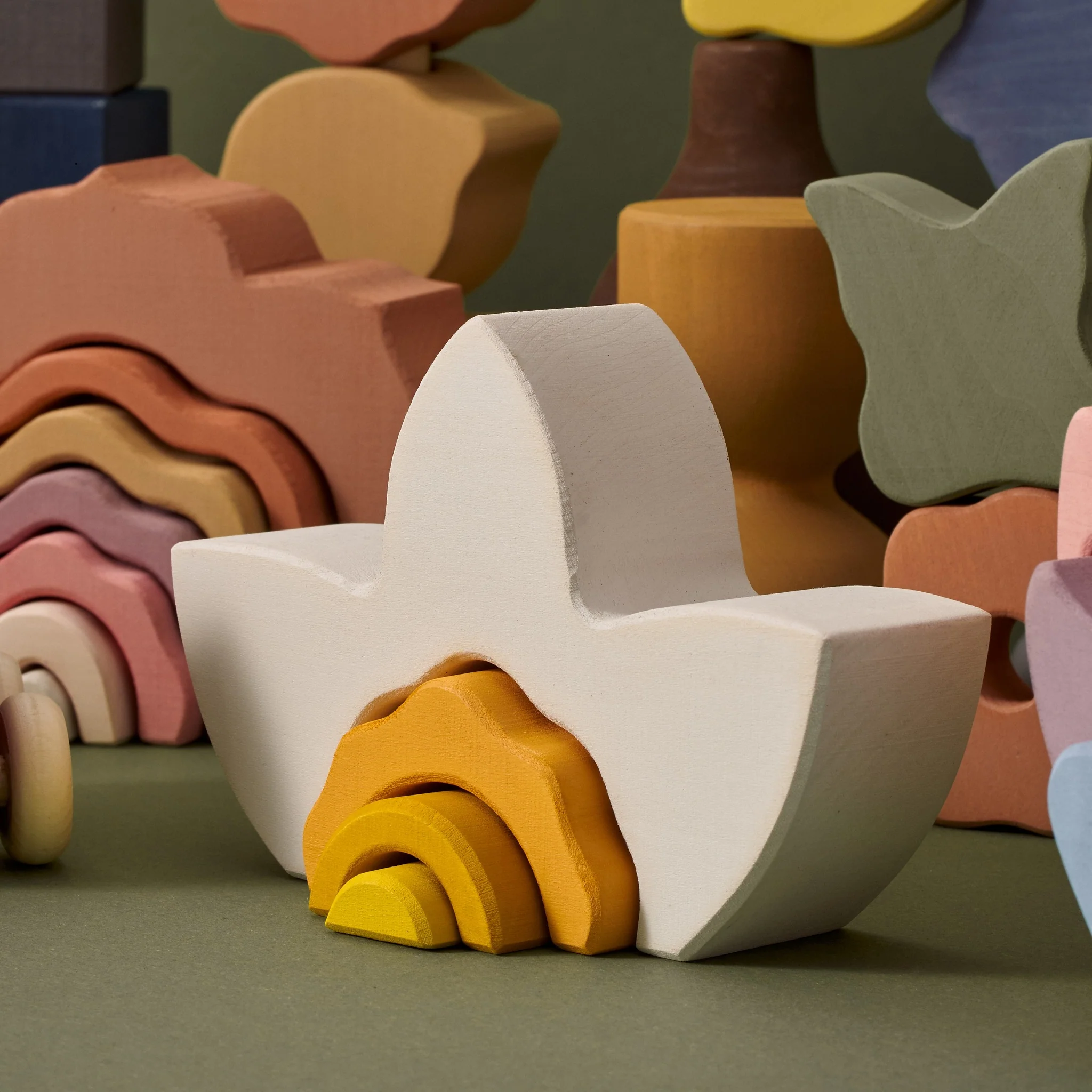 Raduga Grez | Wooden Flower Stacker - Narcissus (small) - Image 6