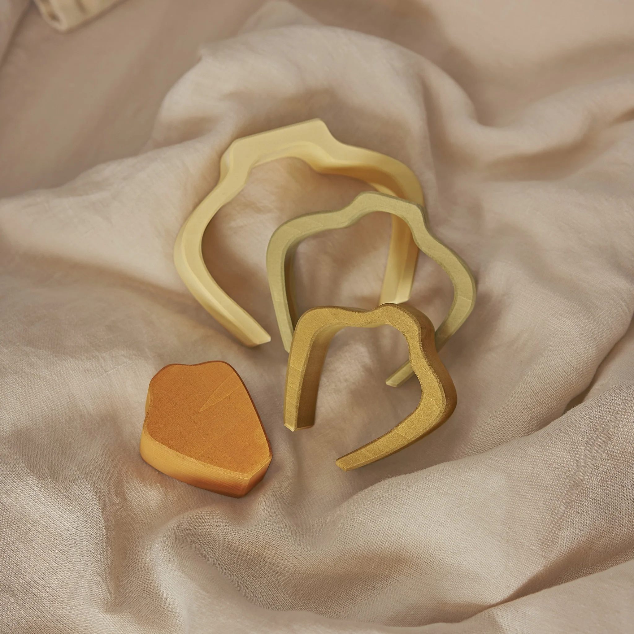 Wooden Vase Stacker (small) - Image 2