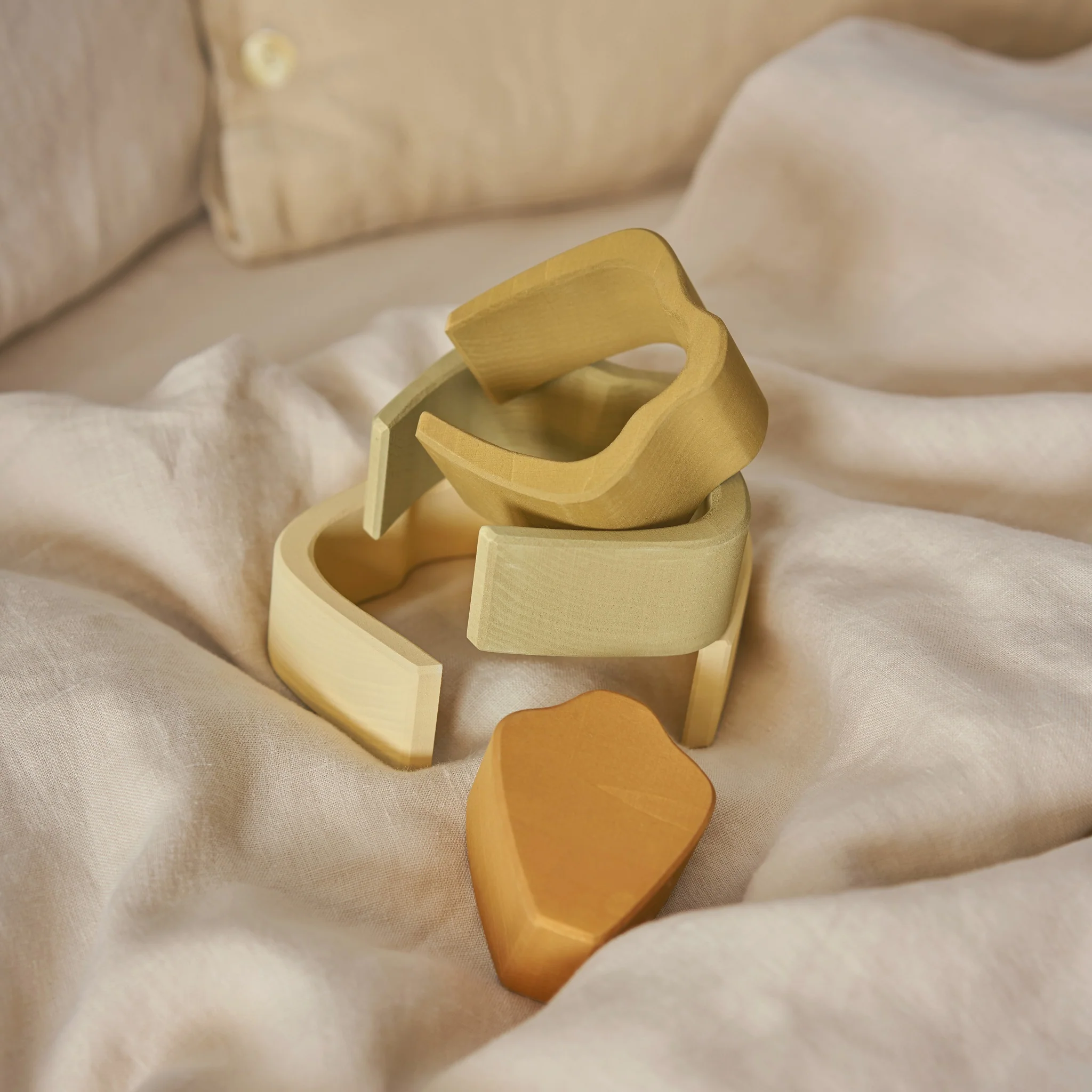 Wooden Vase Stacker (small) - Image 3