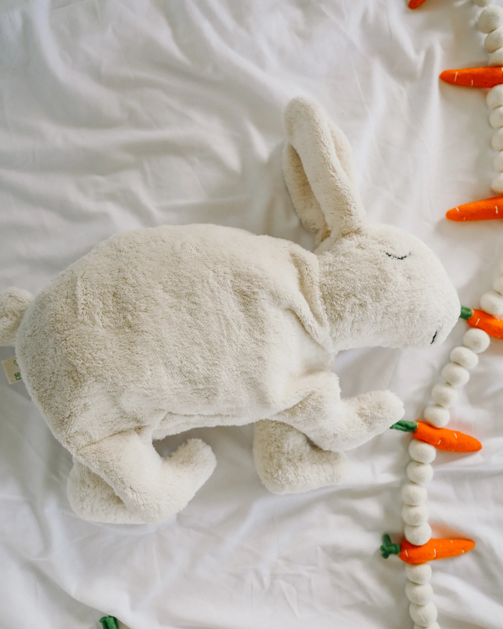 Senger Naturwelt | Cuddly Animal - White Rabbit - Image 5