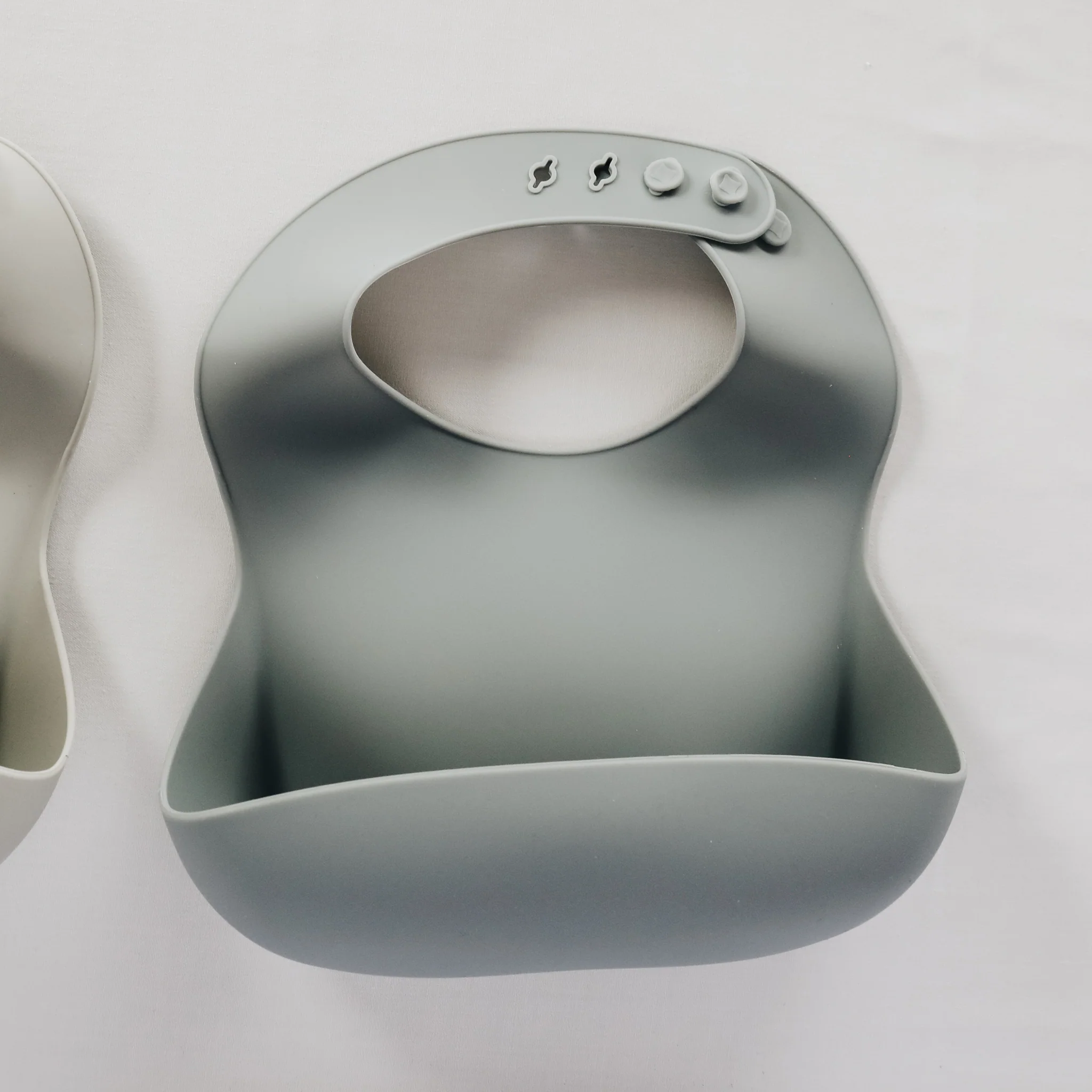 Silicone Bib (2 pack) - Dino - Image 2