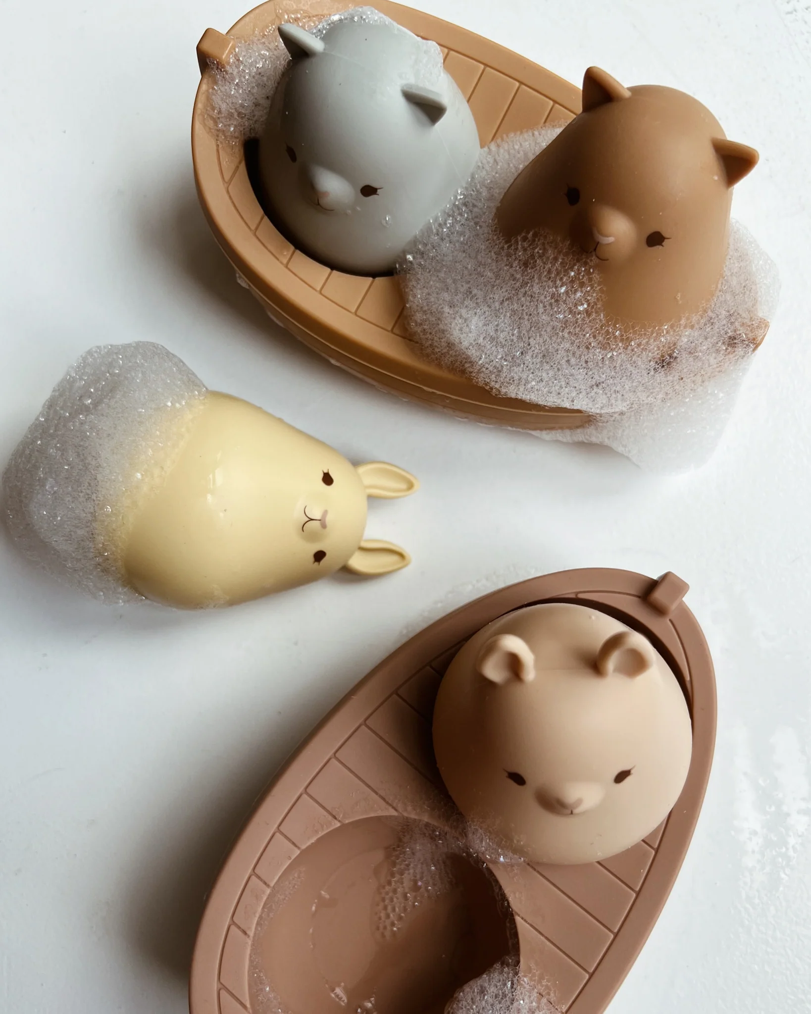 Silicone Boat Toy - Blush - Image 3