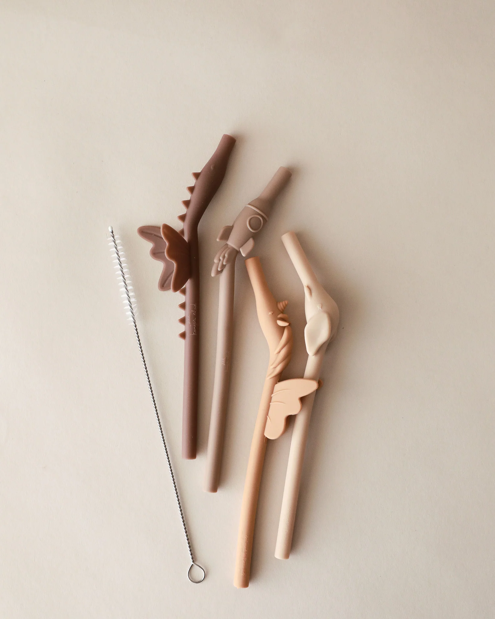Silicone Character Straws - Hortensia (pack of 4) - Image 3