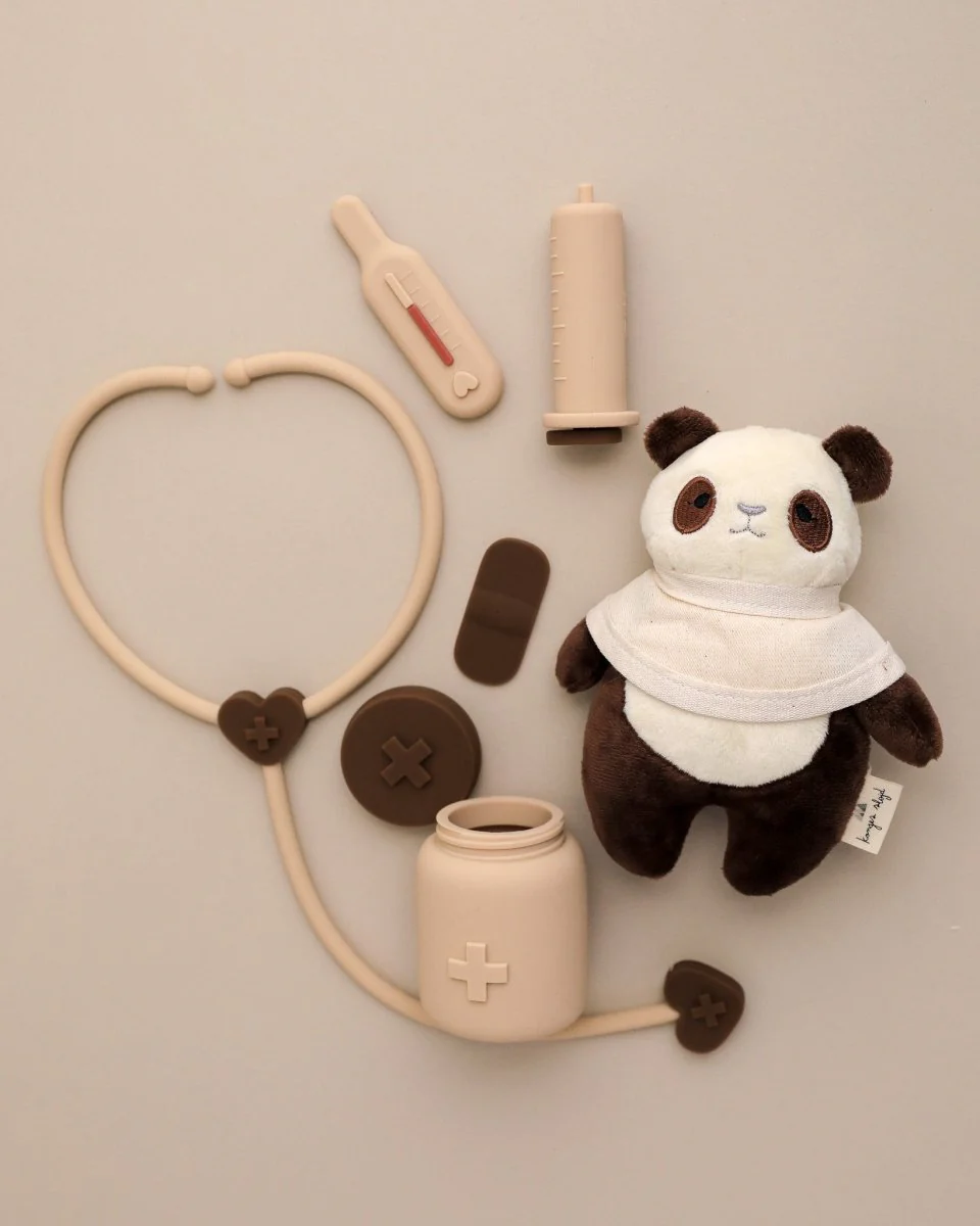 Konges Sloejd | Silicone Panda Vet Play Set - Image 2