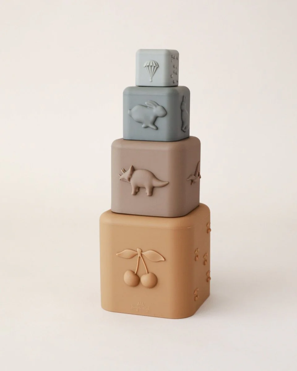 Konges Sloejd | Silicone Stacking Tower - Image 4