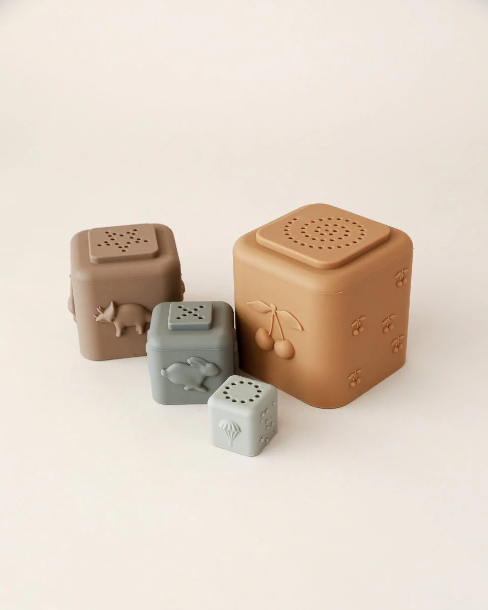 Konges Sloejd | Silicone Stacking Tower - Image 6