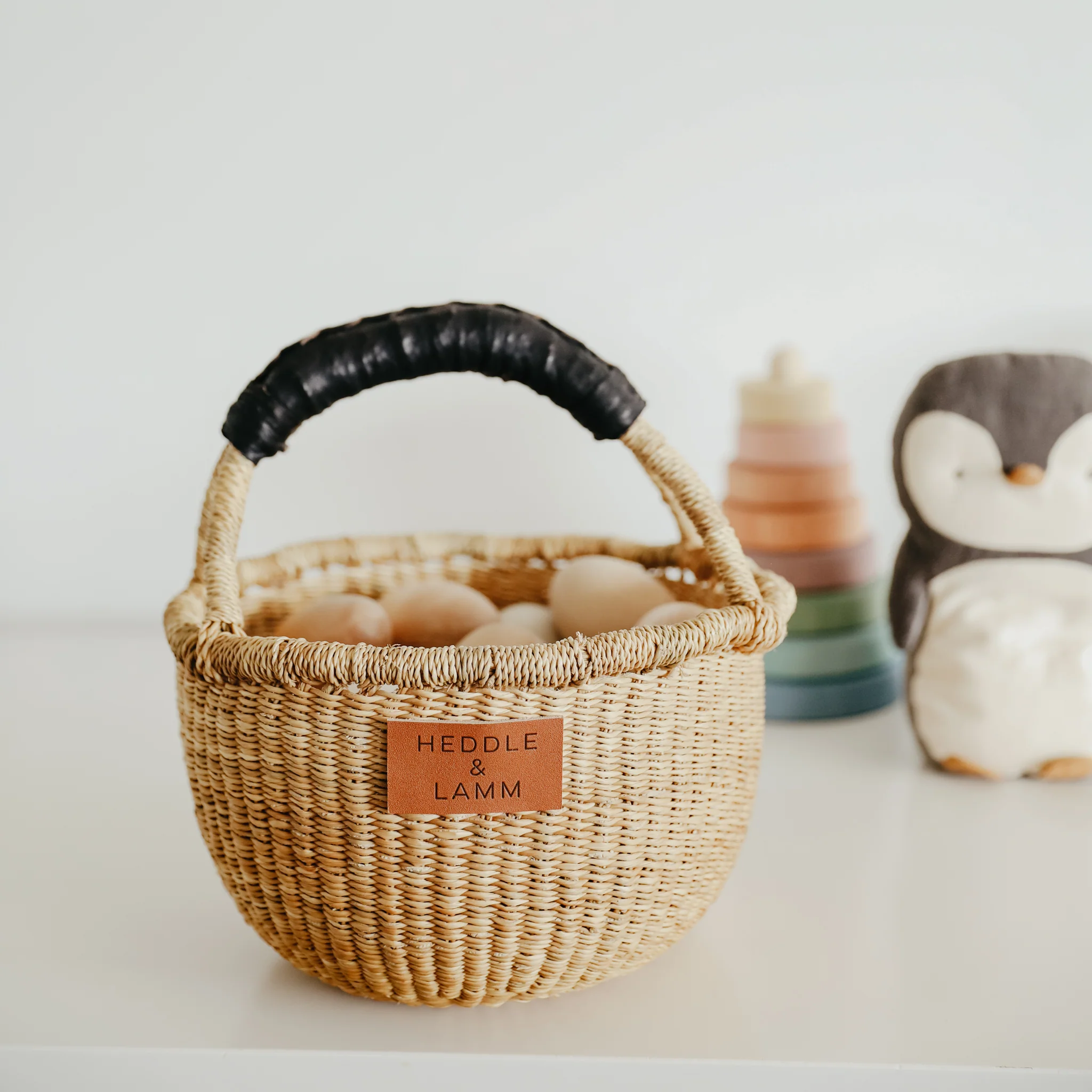 Small Bolga Basket - Black Handle - Image 4