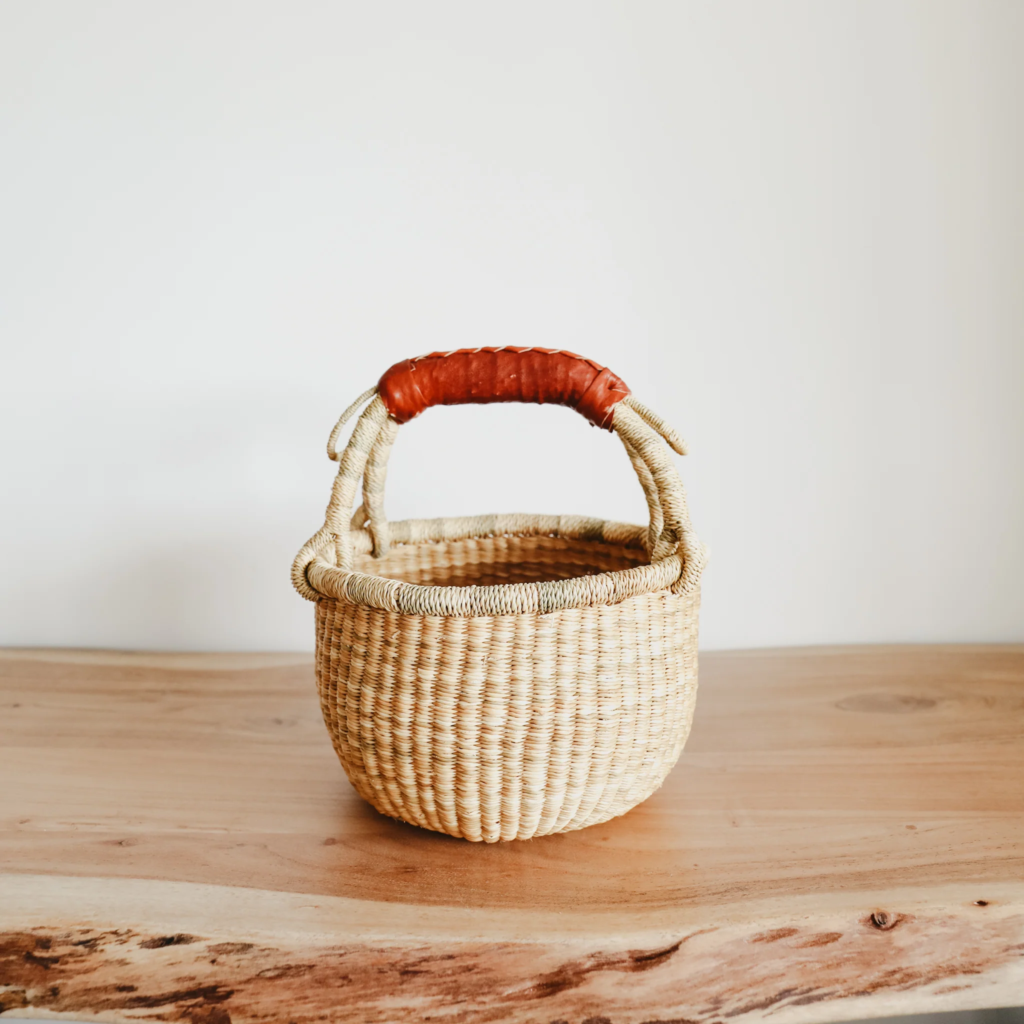 Small Bolga Basket - Brown Handle - Image 3