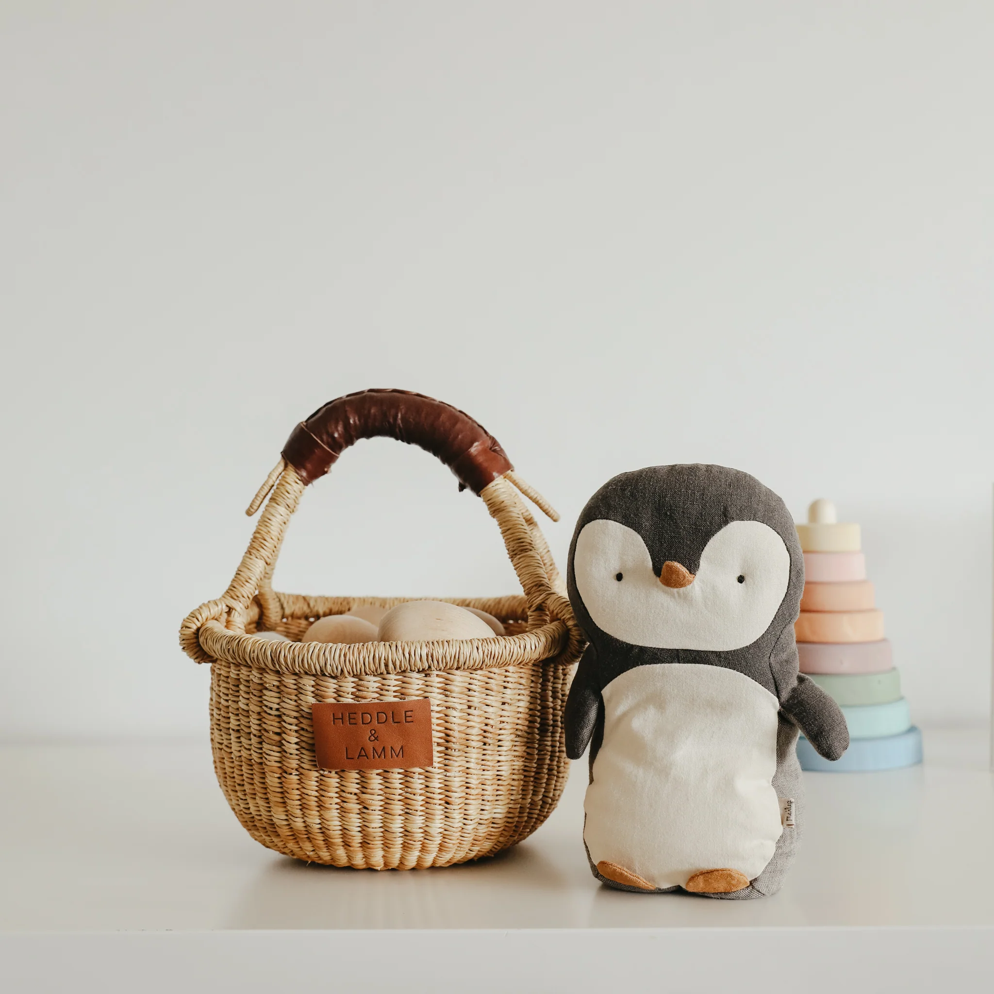 Small Bolga Basket - Dark Brown Handle - Image 4