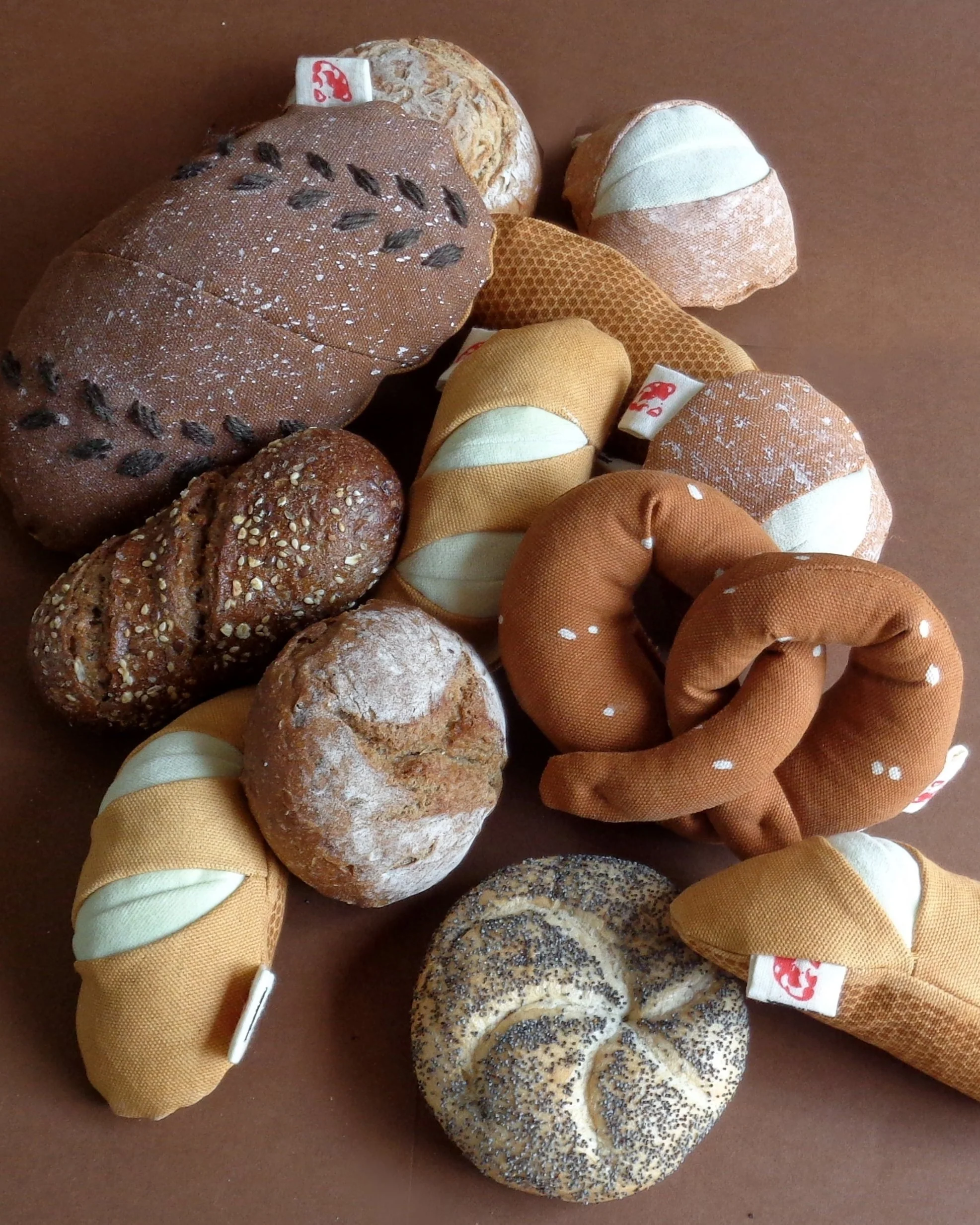 Soft Play Food - Pretzel Rattle - Image 2