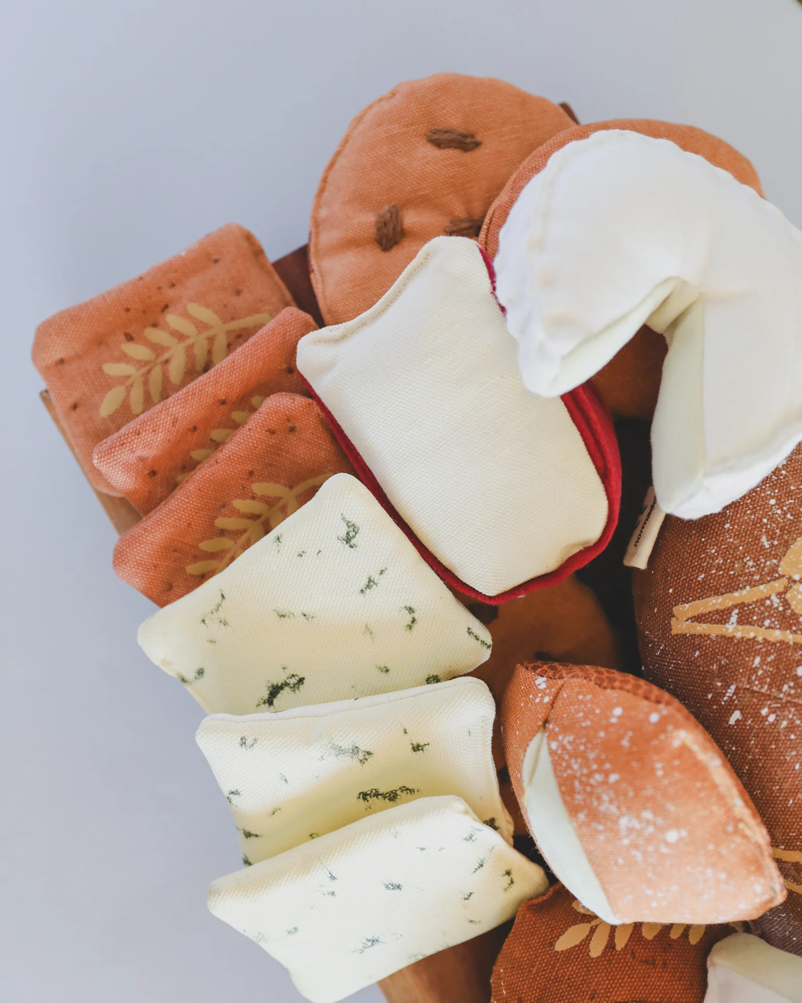Soft Play Food Set - Cheese and Crackers - Image 6