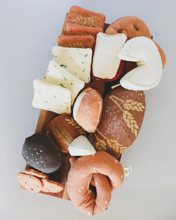 Soft Play Food Set - Cheese and Crackers - Image 9