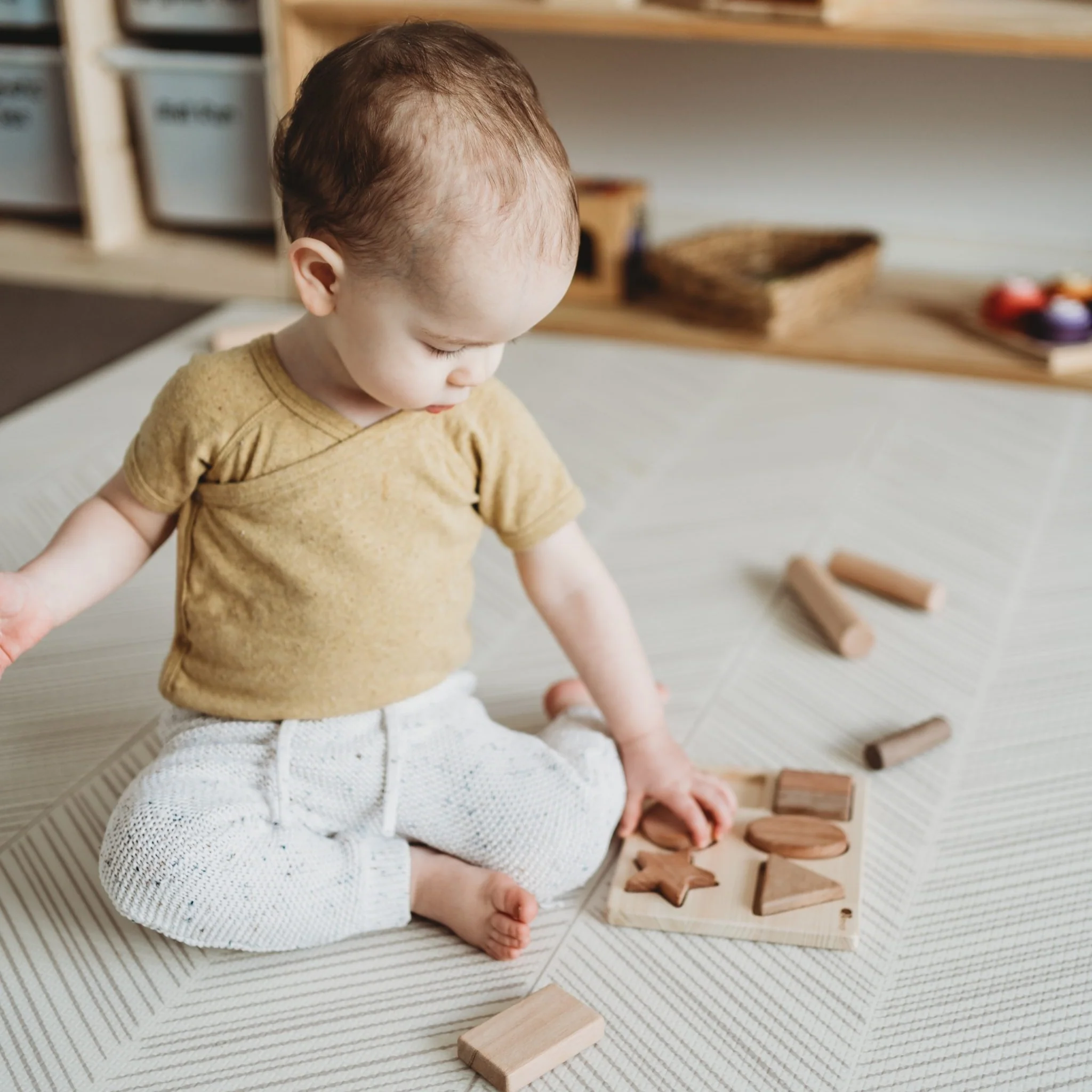 Wooden 6 Shape Puzzle - Image 5