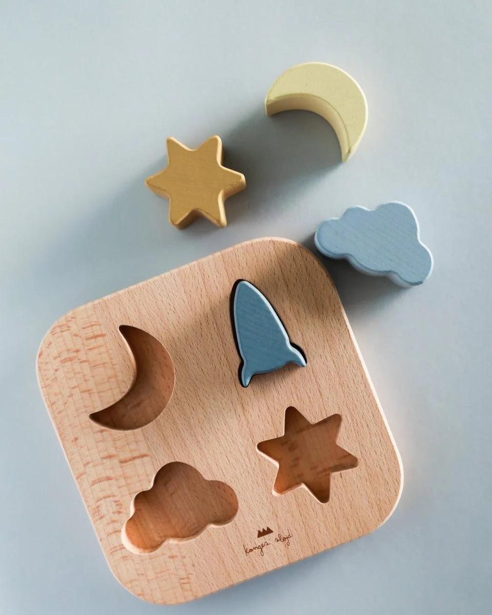 Konges Sloejd | Wooden Chunky Shape Puzzle - Sky - Image 2