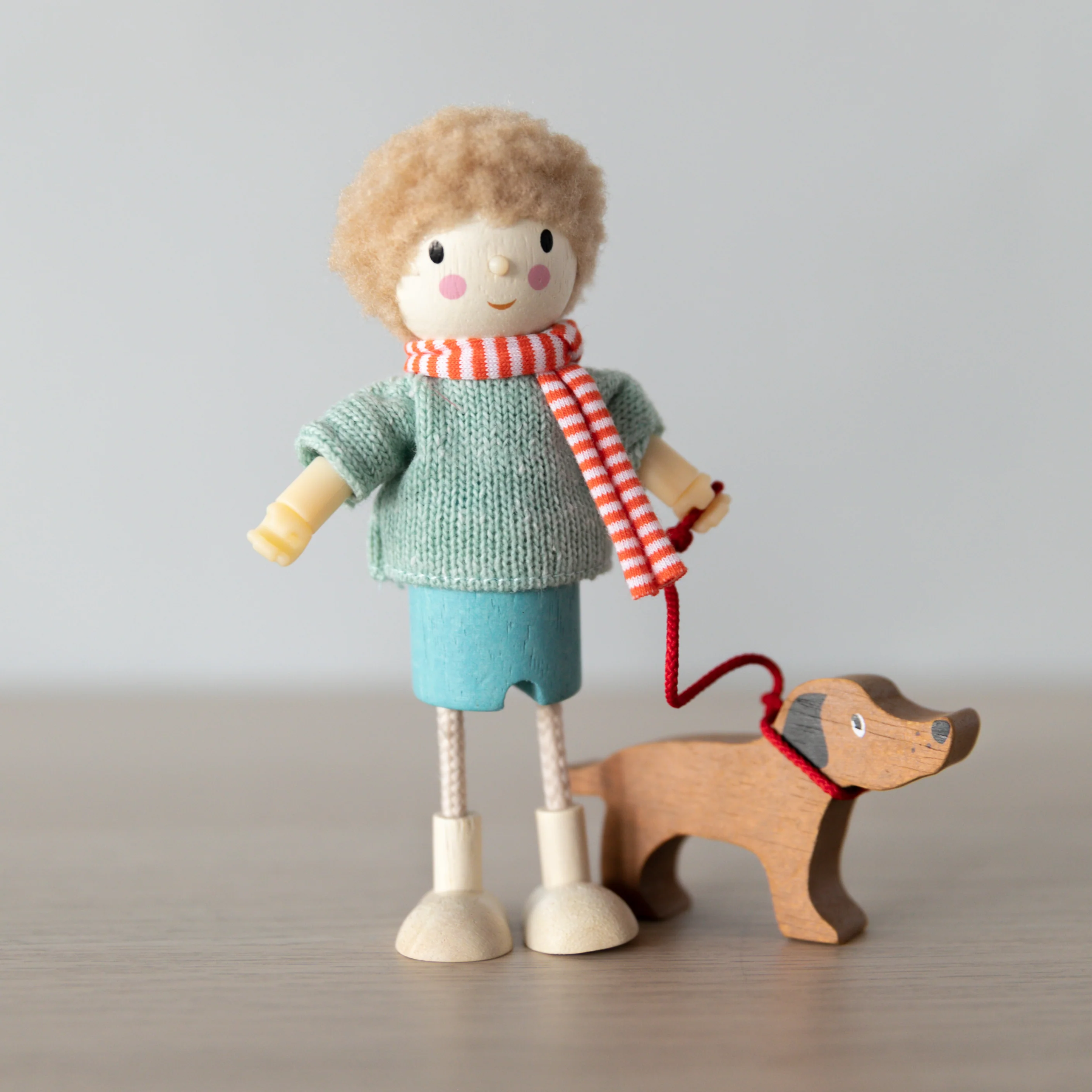 Wooden Doll Family - The Goodwoods - Image 2