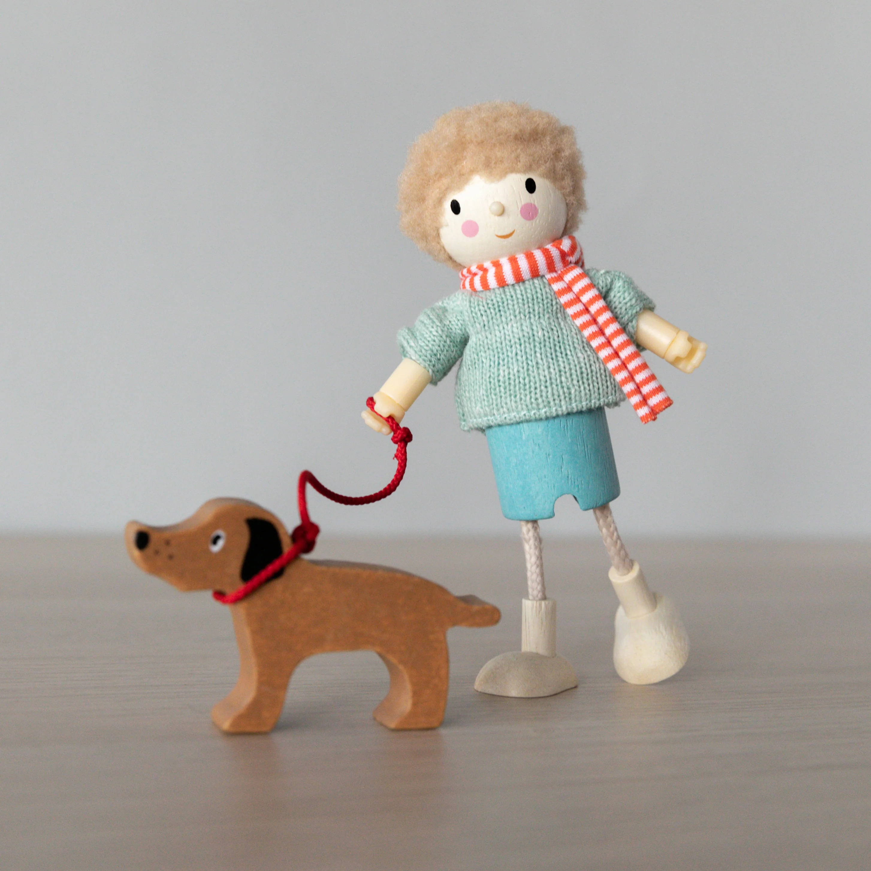 Wooden Doll Family - The Goodwoods - Image 3
