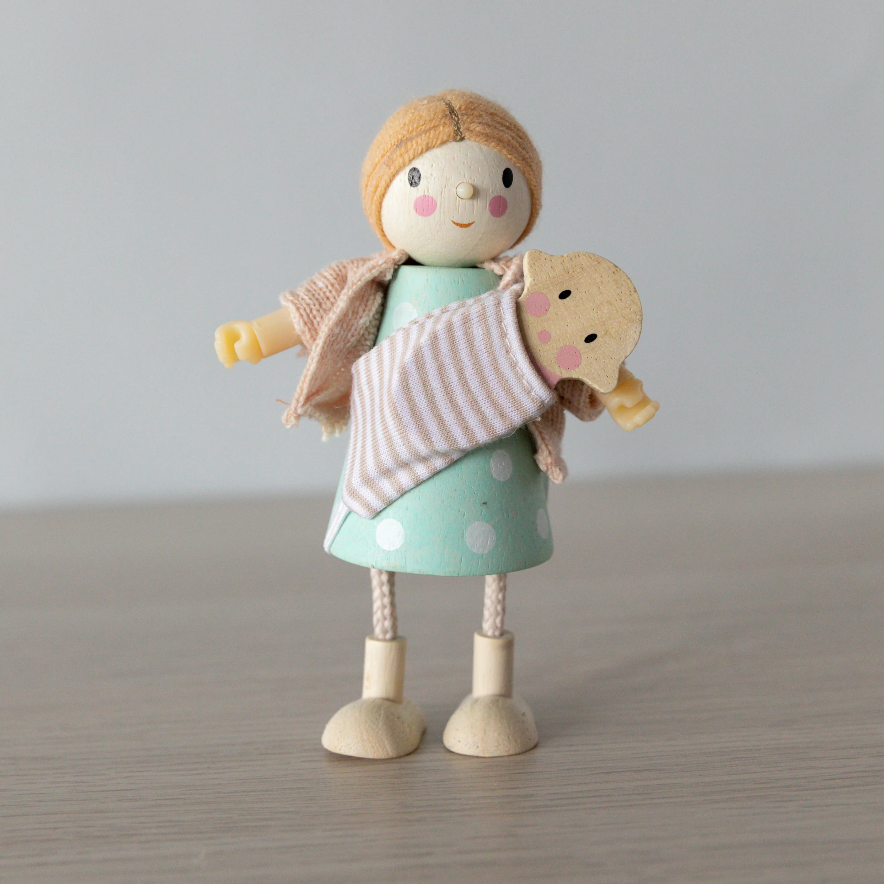 Wooden Doll Family - The Goodwoods - Image 4