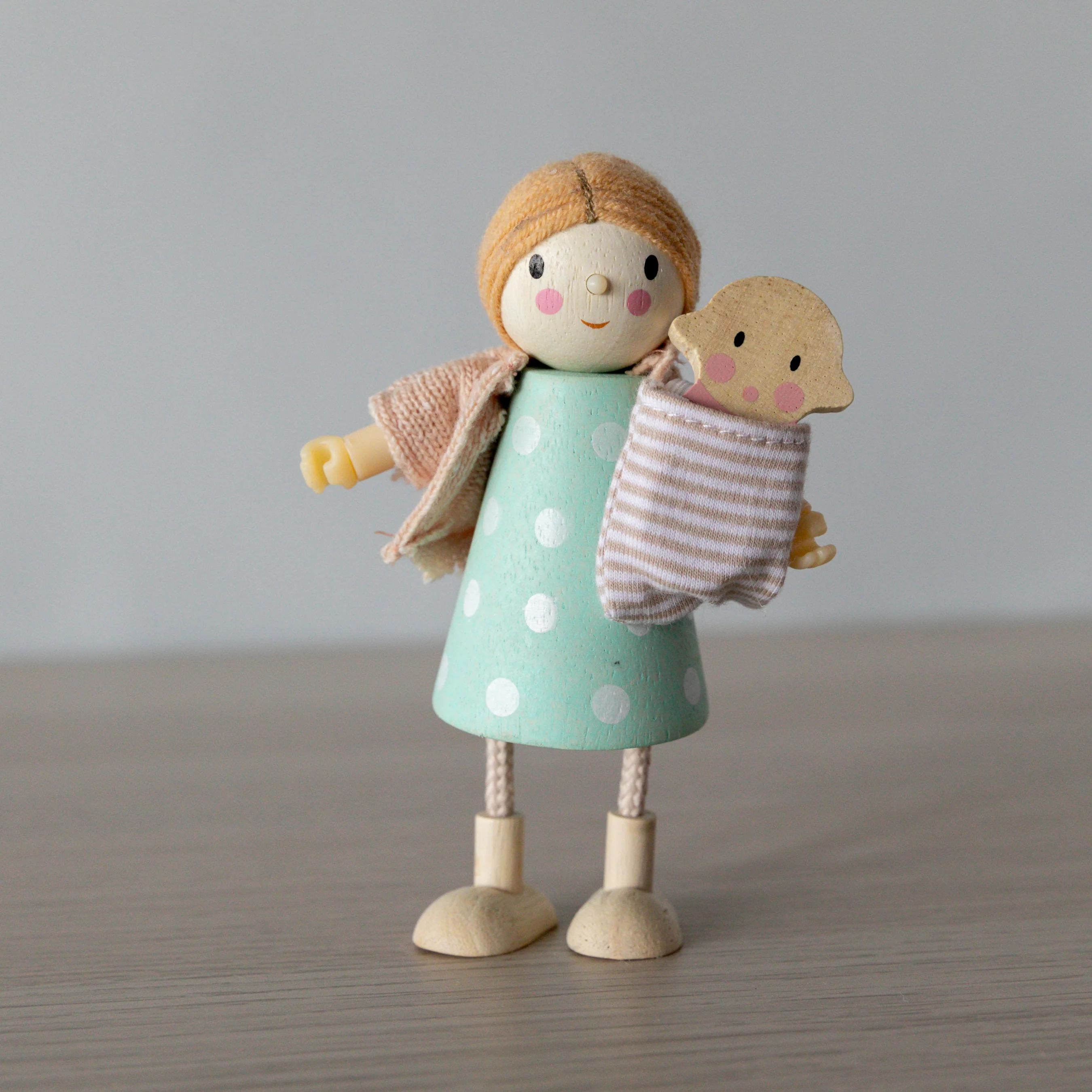 Wooden Doll Family - The Goodwoods - Image 5
