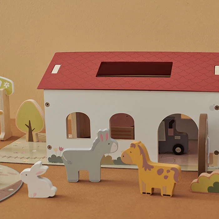 Wooden Farmhouse Playset - Image 3