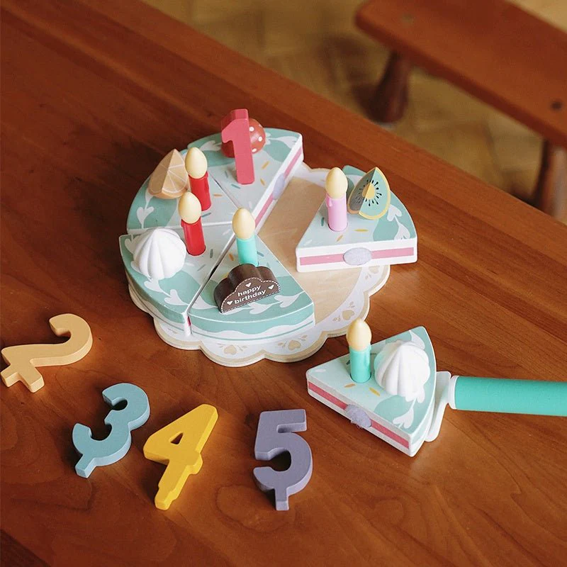 Wooden Key Lime Birthday Cake Playset: Montessori Pretend Play Toy - Image 3
