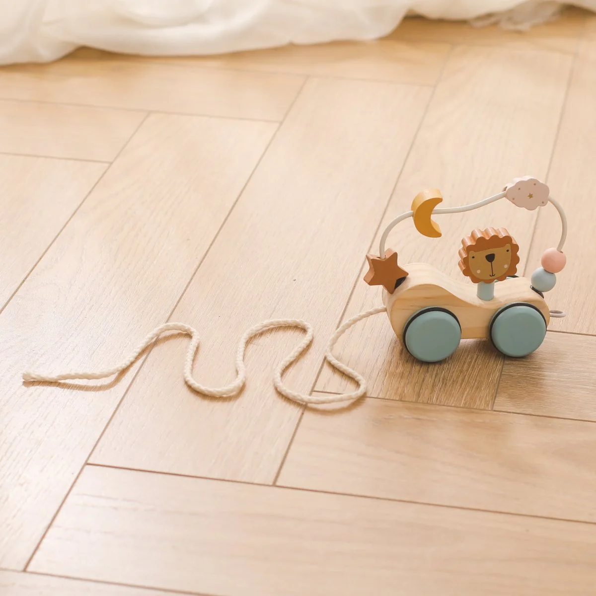 Wooden Lion Pull Toy: Montessori Sensory Toy for Motor Development - Image 2