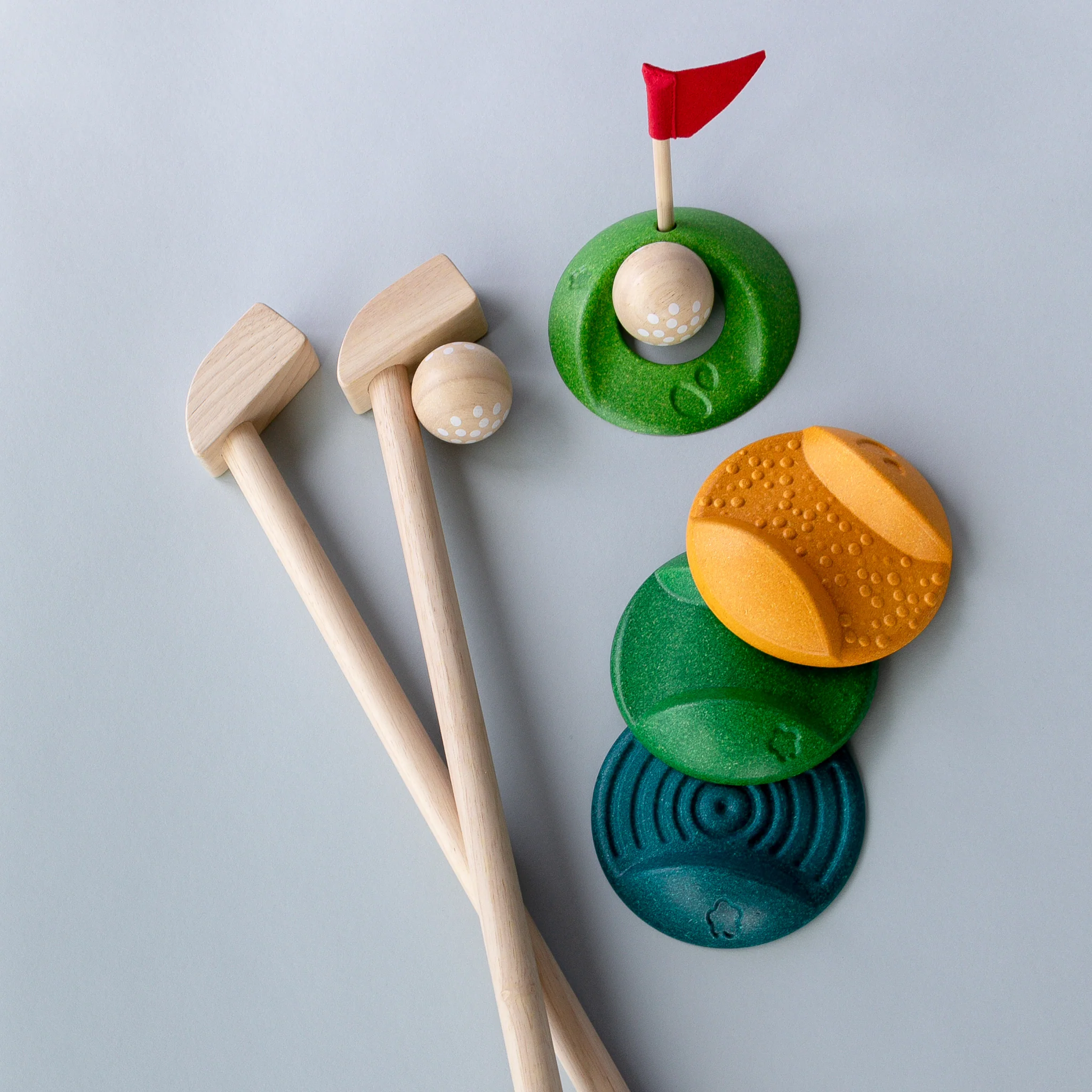 Wooden Mini Golf Play Set - Image 2