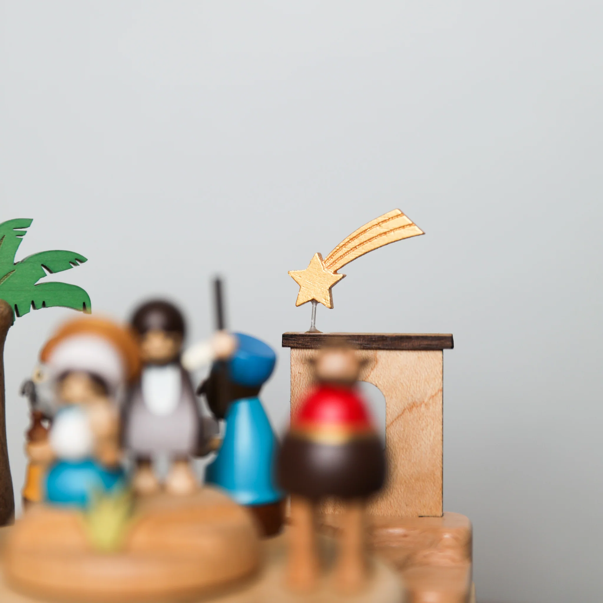 Wooden Music Box - Nativity Scene - Image 4