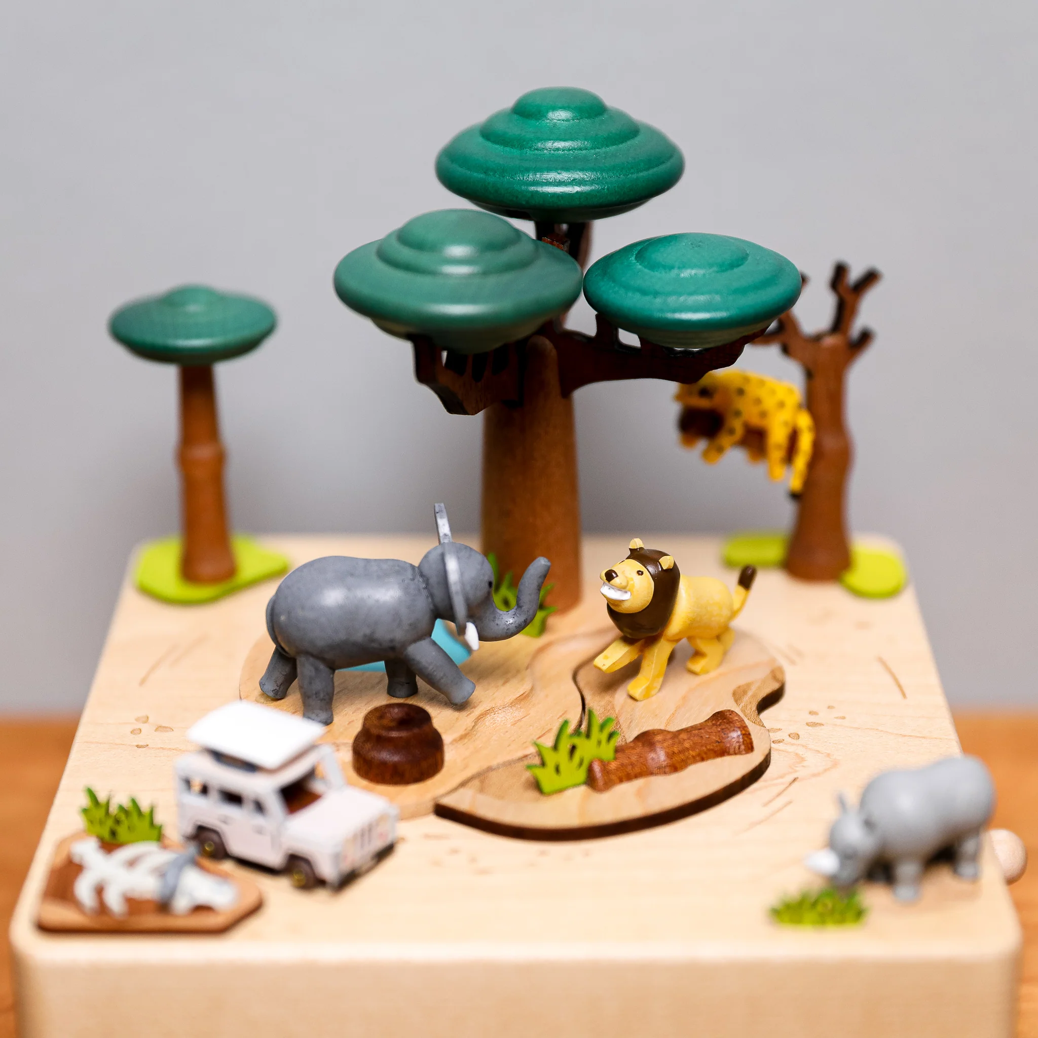Wooden Music Box - Safari - Image 3